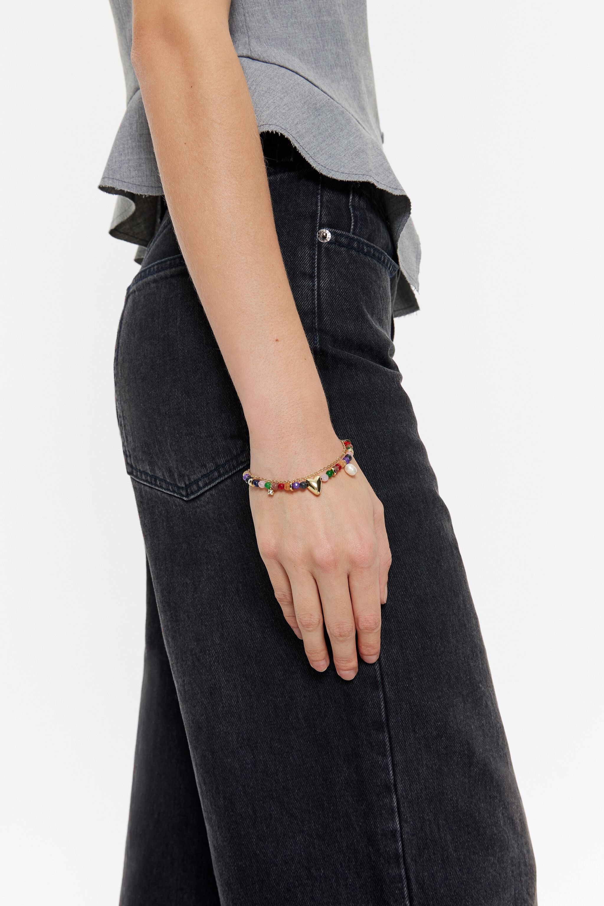 Golden heart and stones bracelet