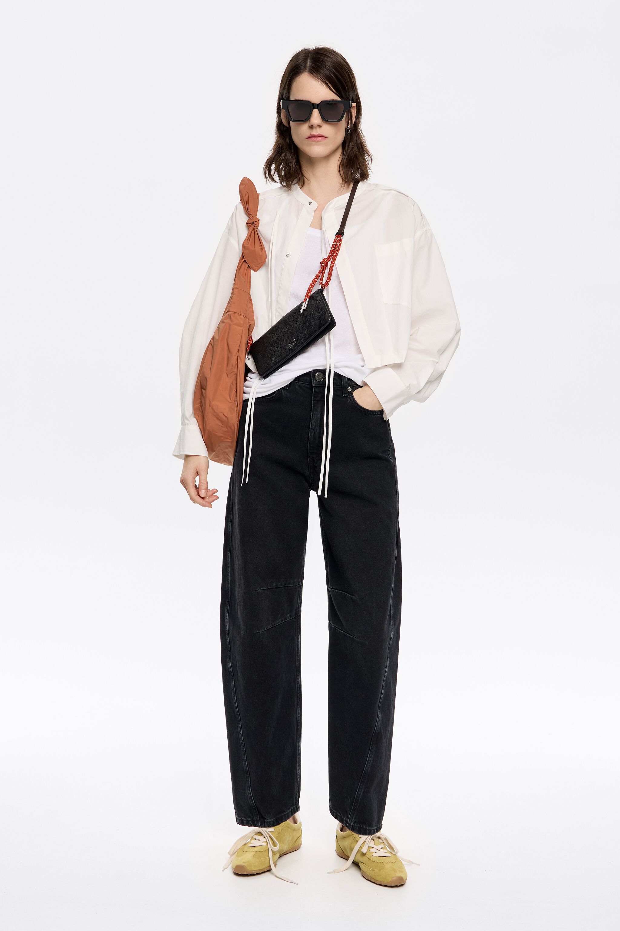 BARREL - Washed black jeans