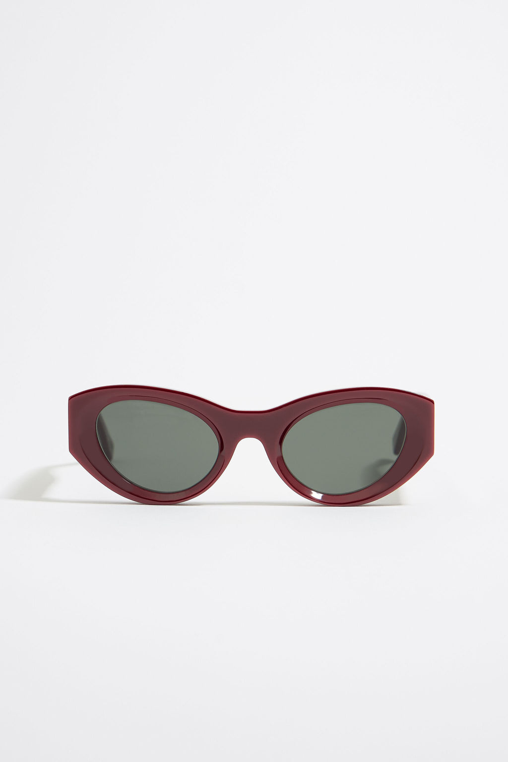 Burgundy cat-eye sunglasses