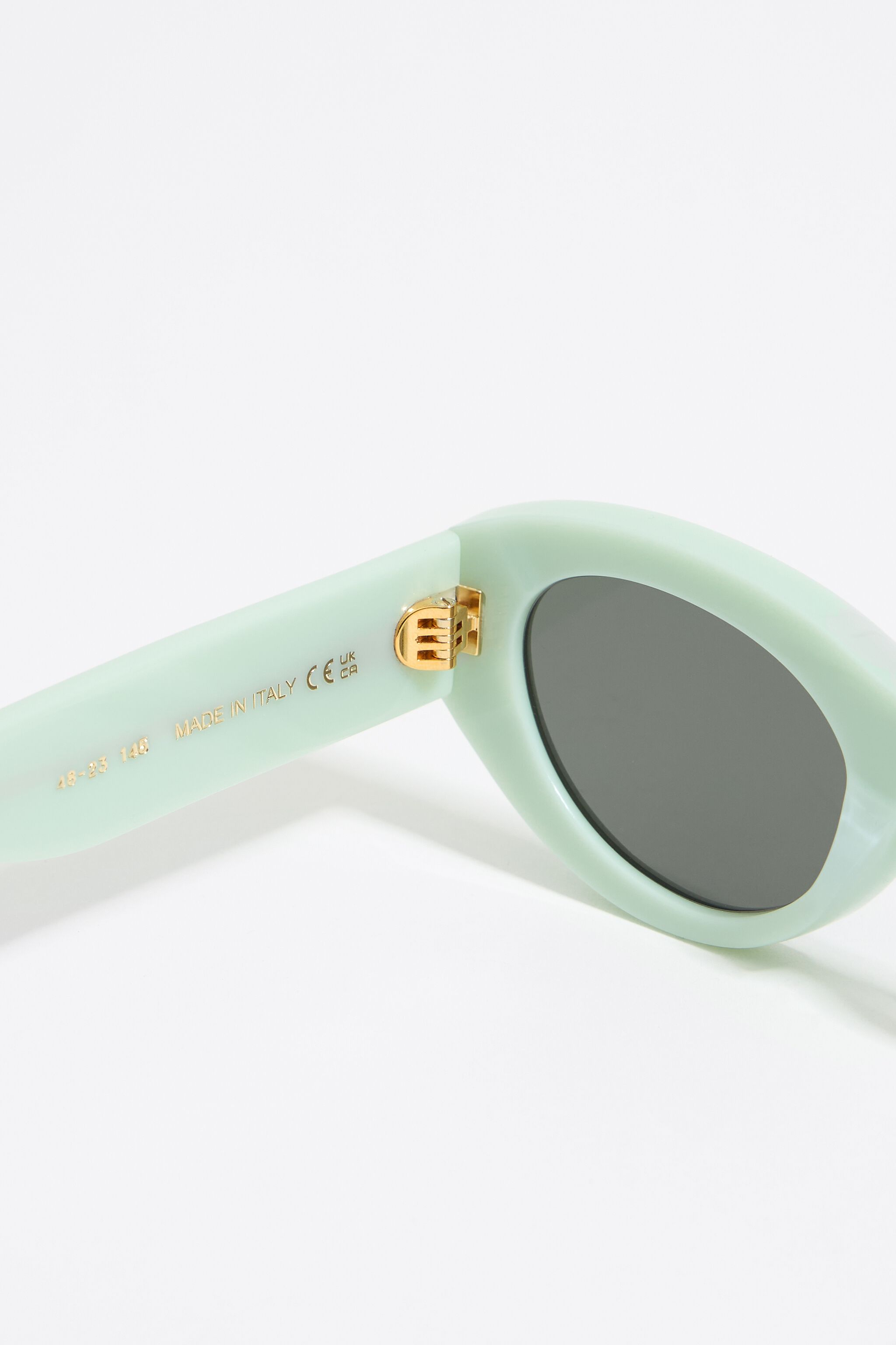 Aquamarine cat-eye sunglasses