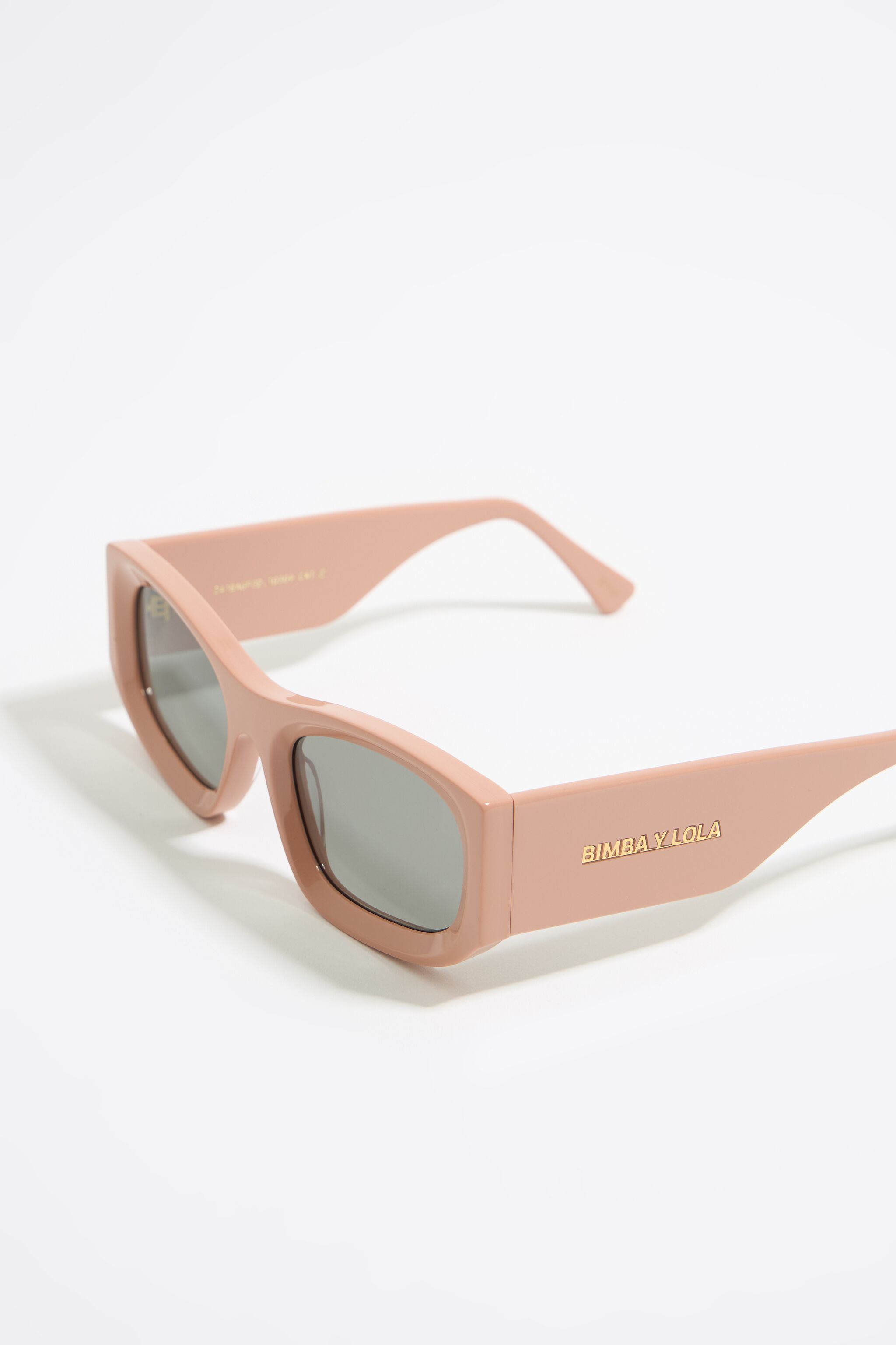 Pink rectangular sunglasses