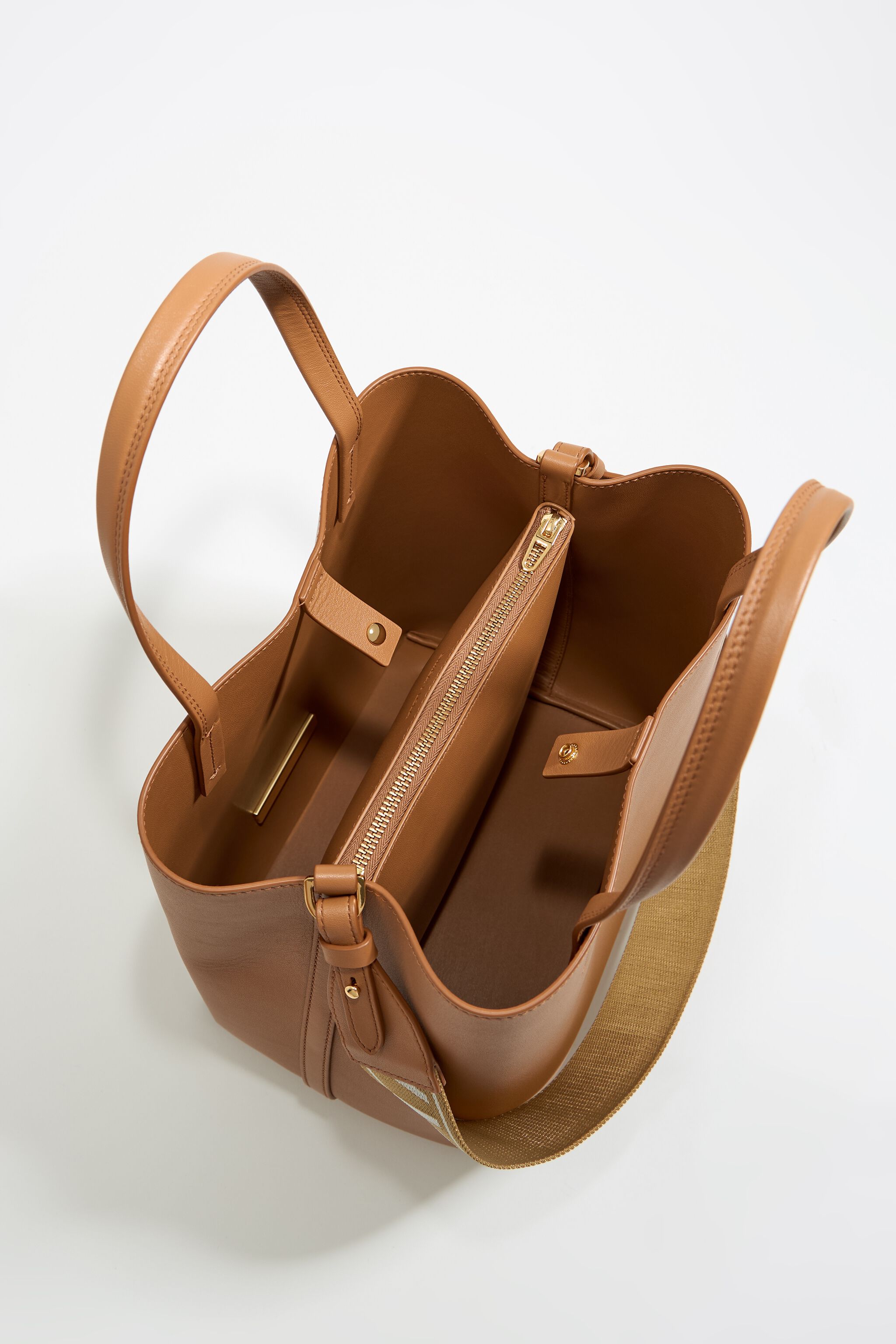 Large honey leather Chihuahua bag