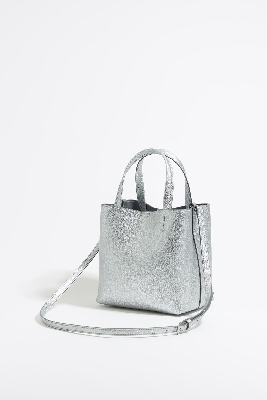 Small silver leather Chihuahua bag
