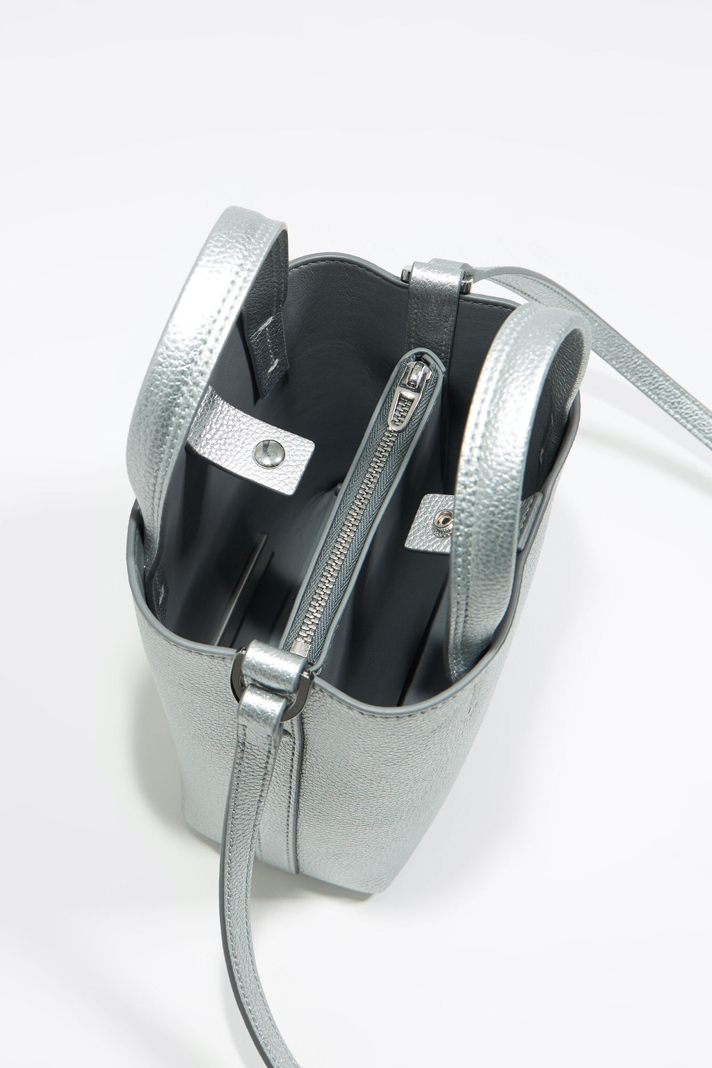 Mini silver leather Chihuahua bag