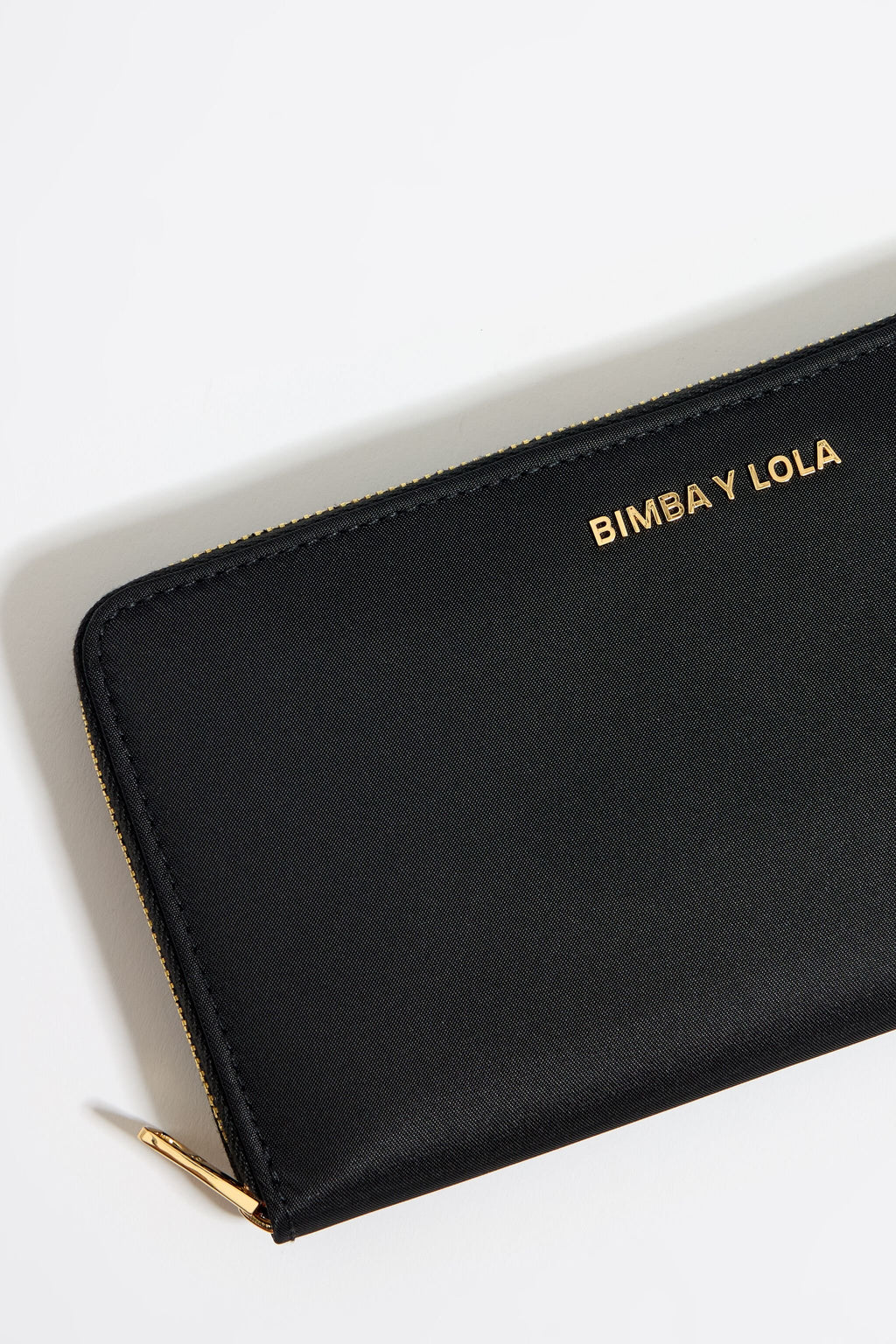 Black nylon horizontal wallet