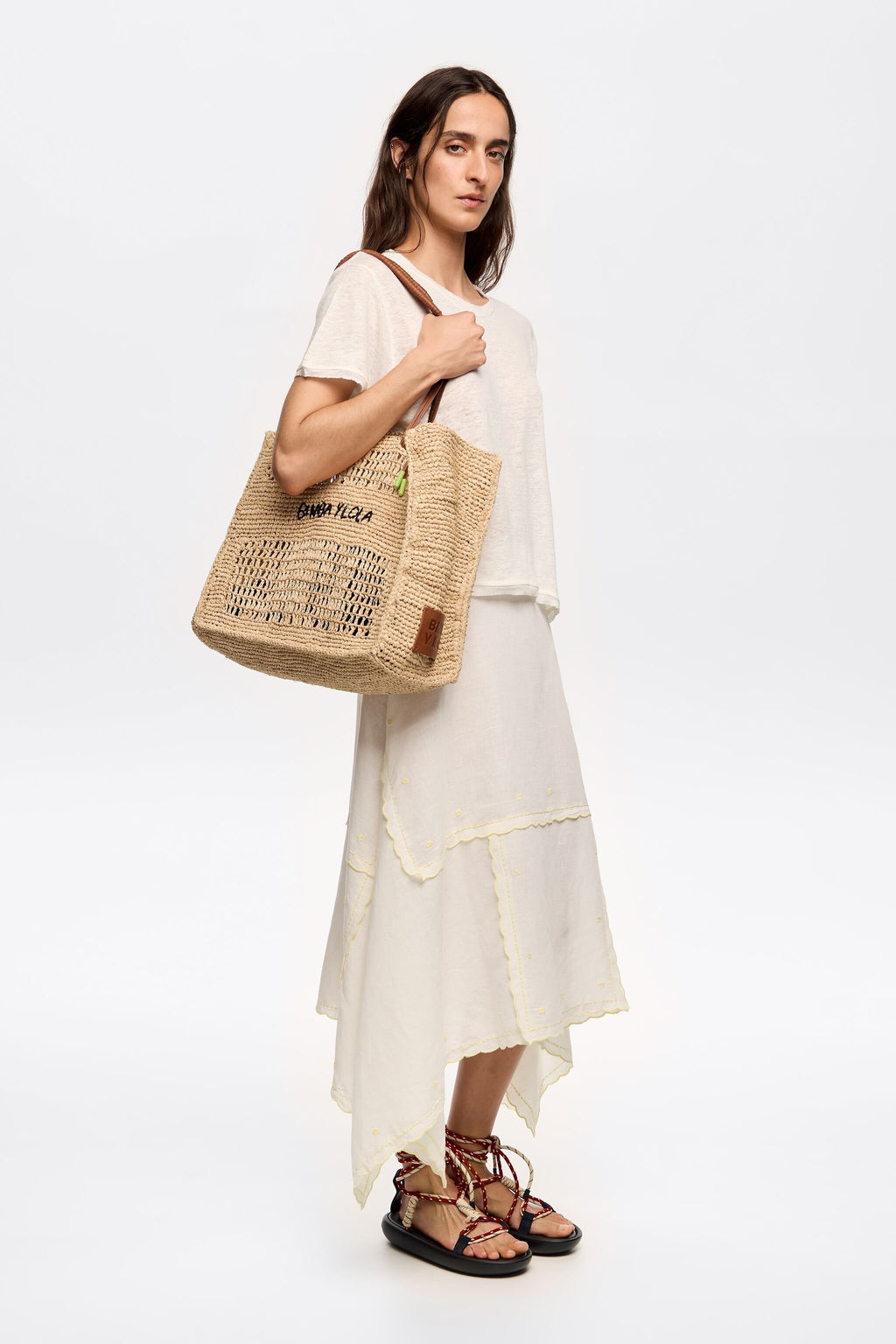 Maxi natural raffia tote bag