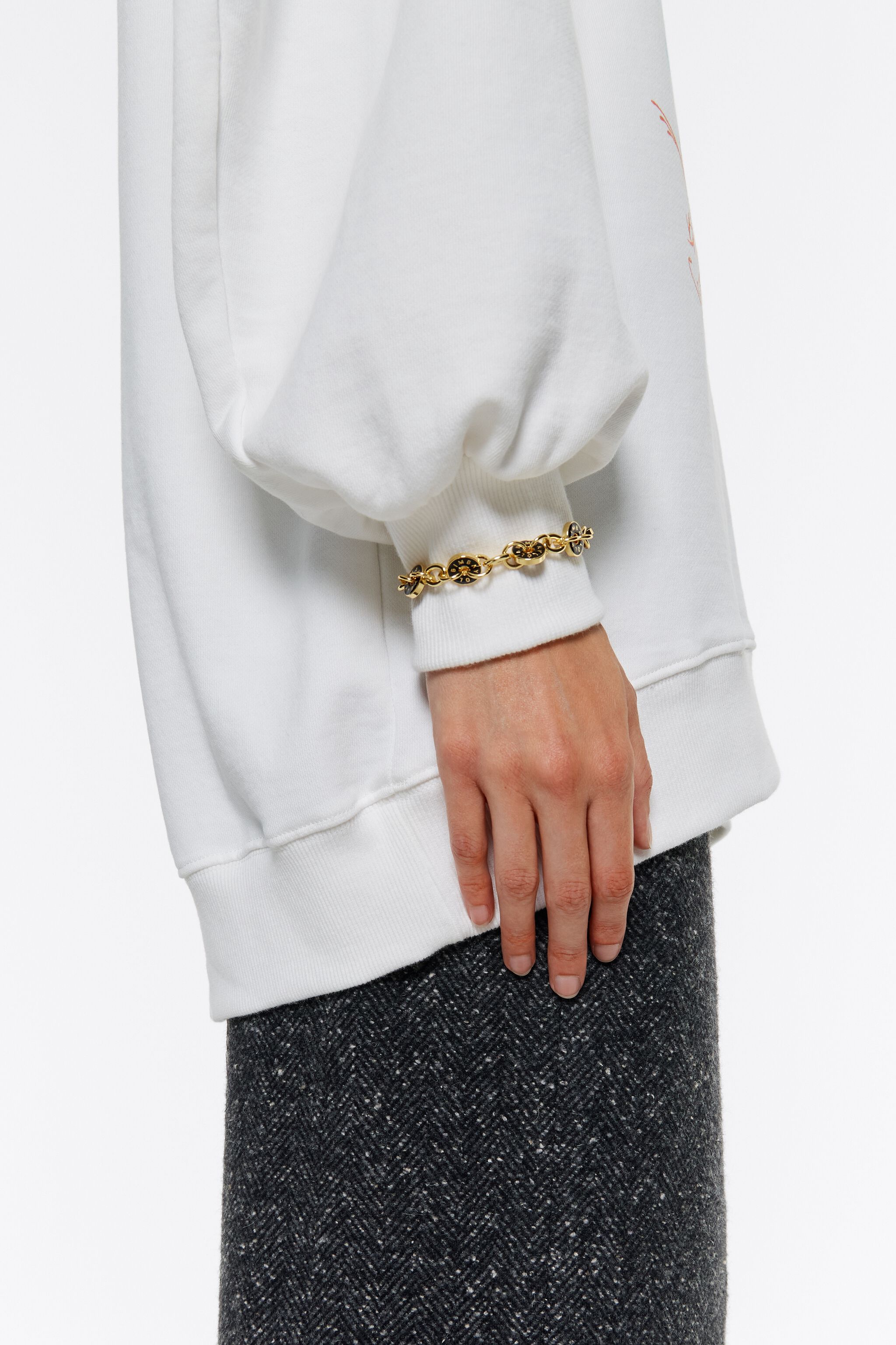 Black logos gold chain bracelet