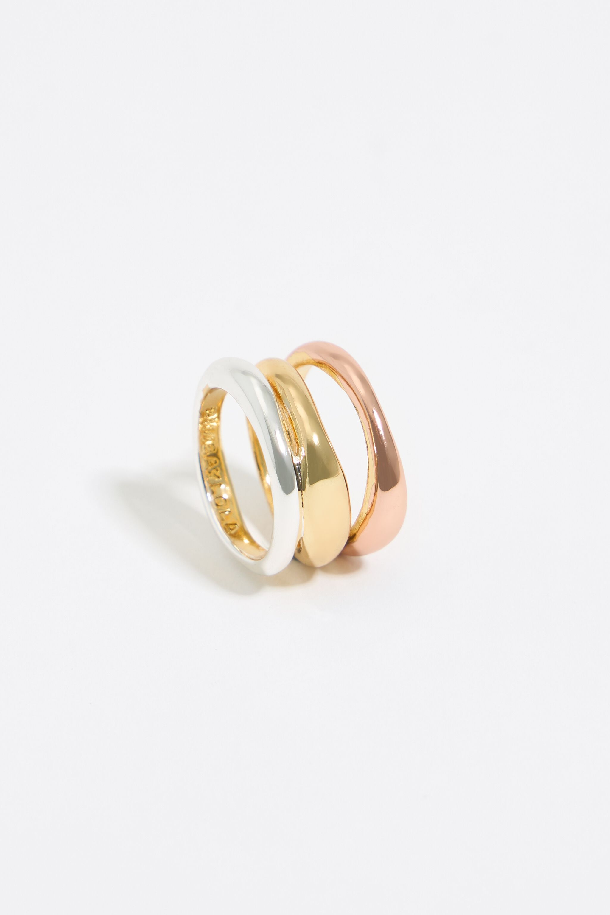 Three-tone textured bands ring
