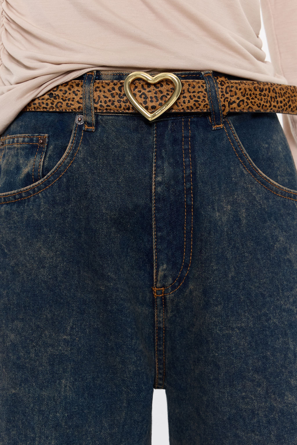 Leopard leather heart buckle belt