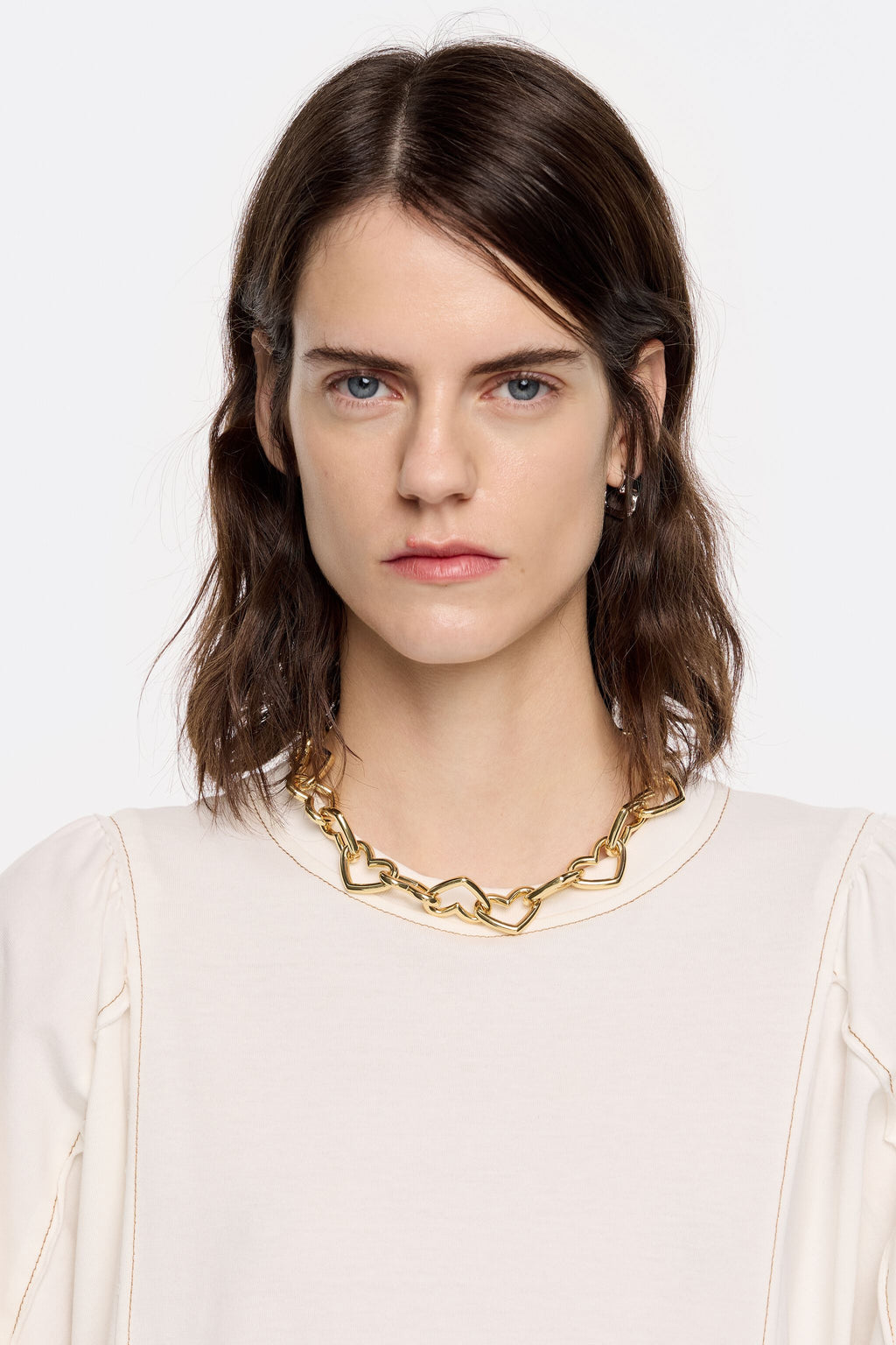 Gold hearts chain necklace