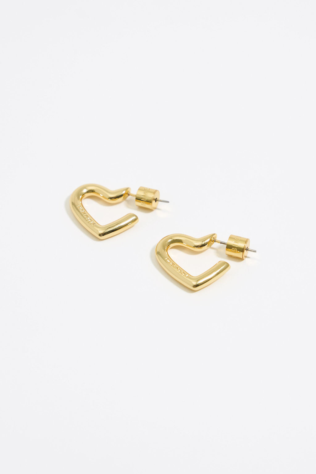 Small gold heart earring