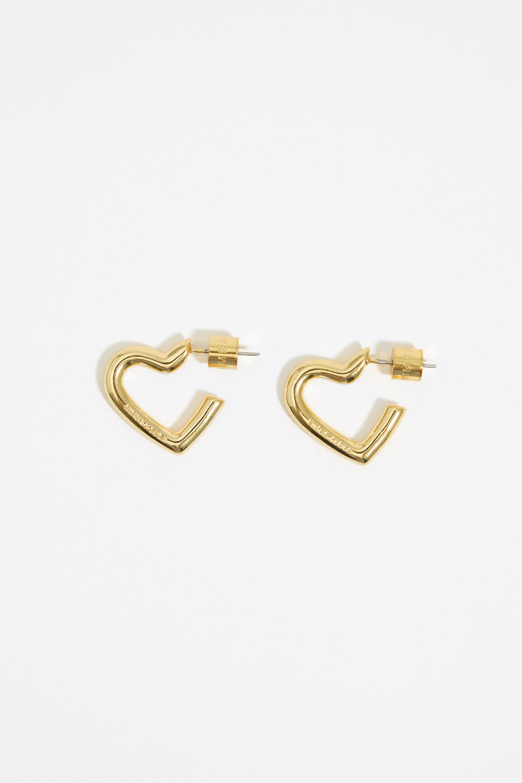 Small gold heart earring