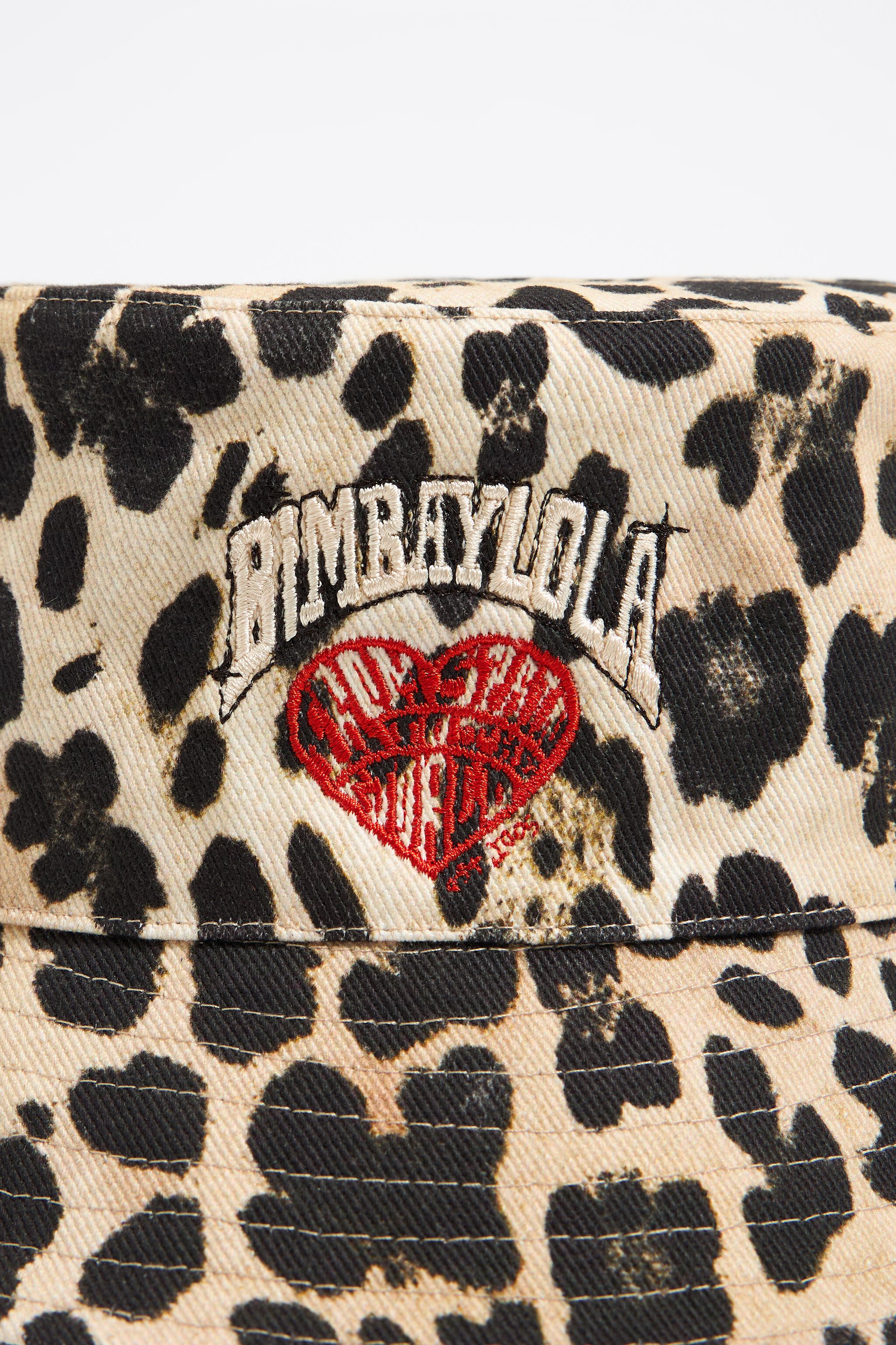 Animal print bucket hat