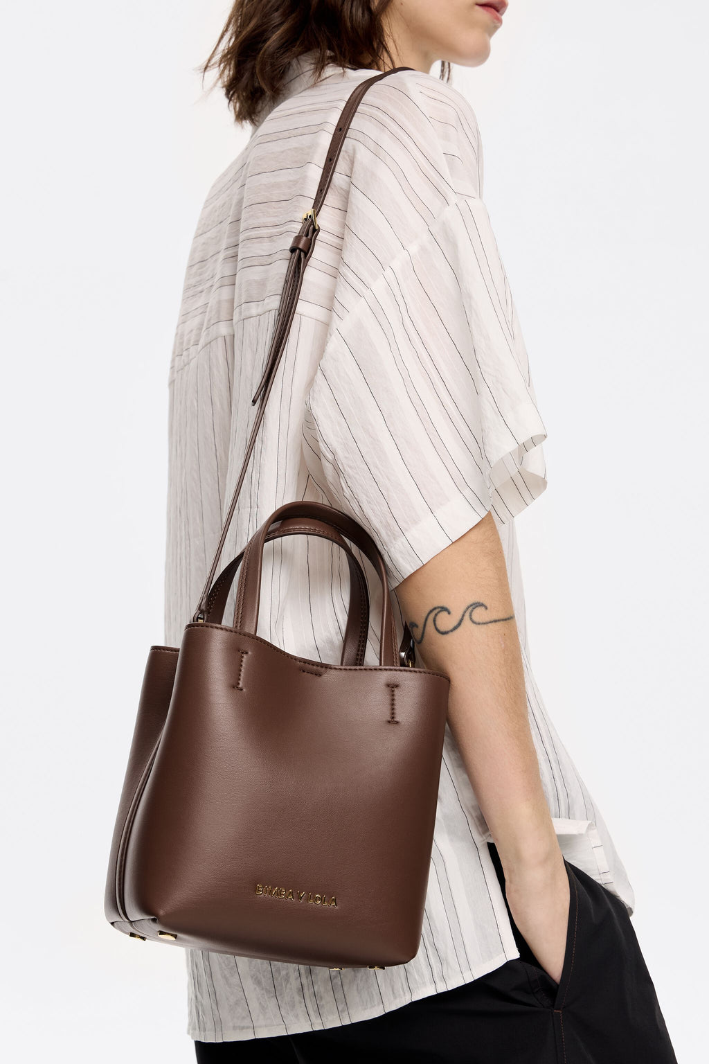 Small mocha leather Chihuahua bag