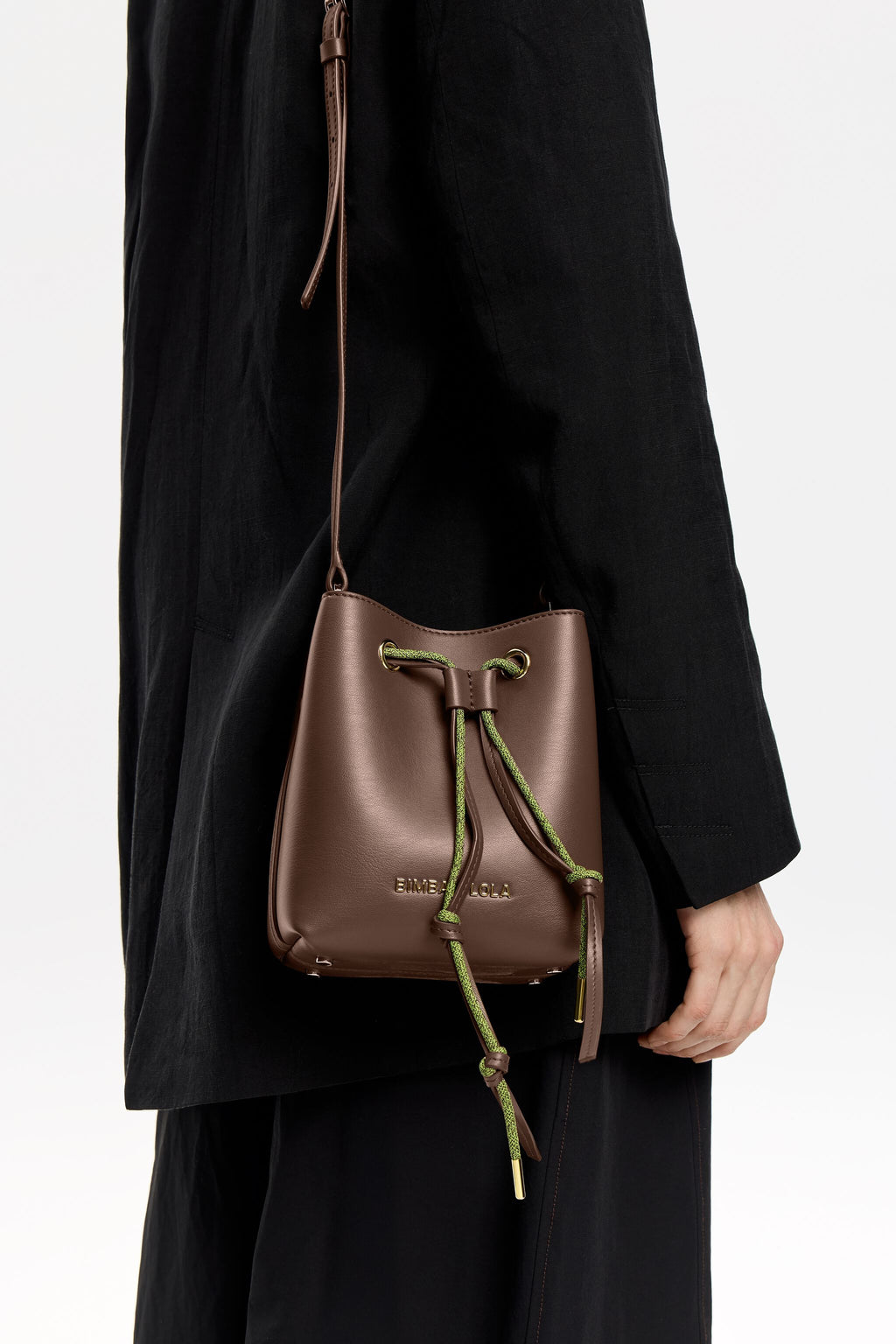 Mini mocha leather Chihuahua bucket bag