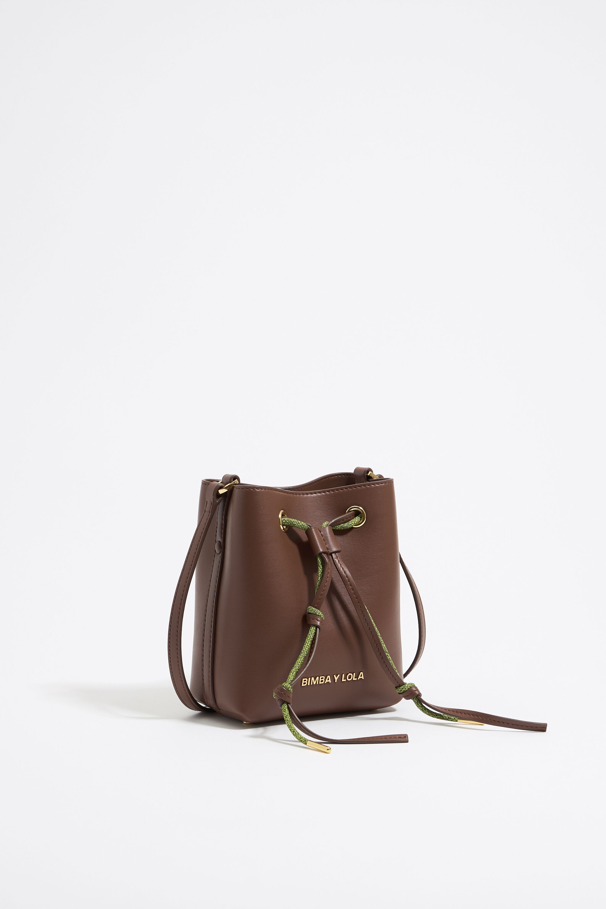 Mini mocha leather Chihuahua bucket bag