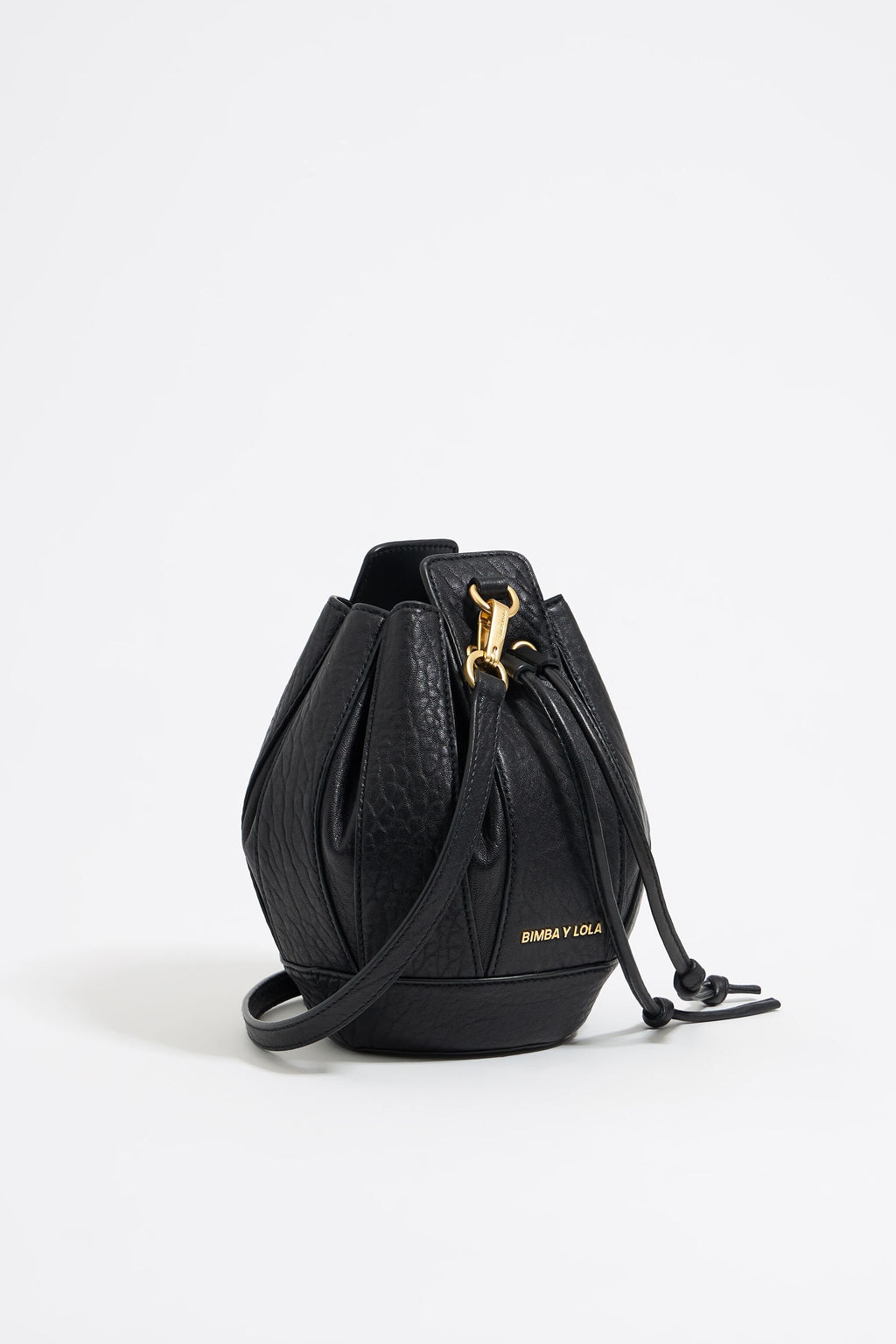 Small black Ball bucket bag