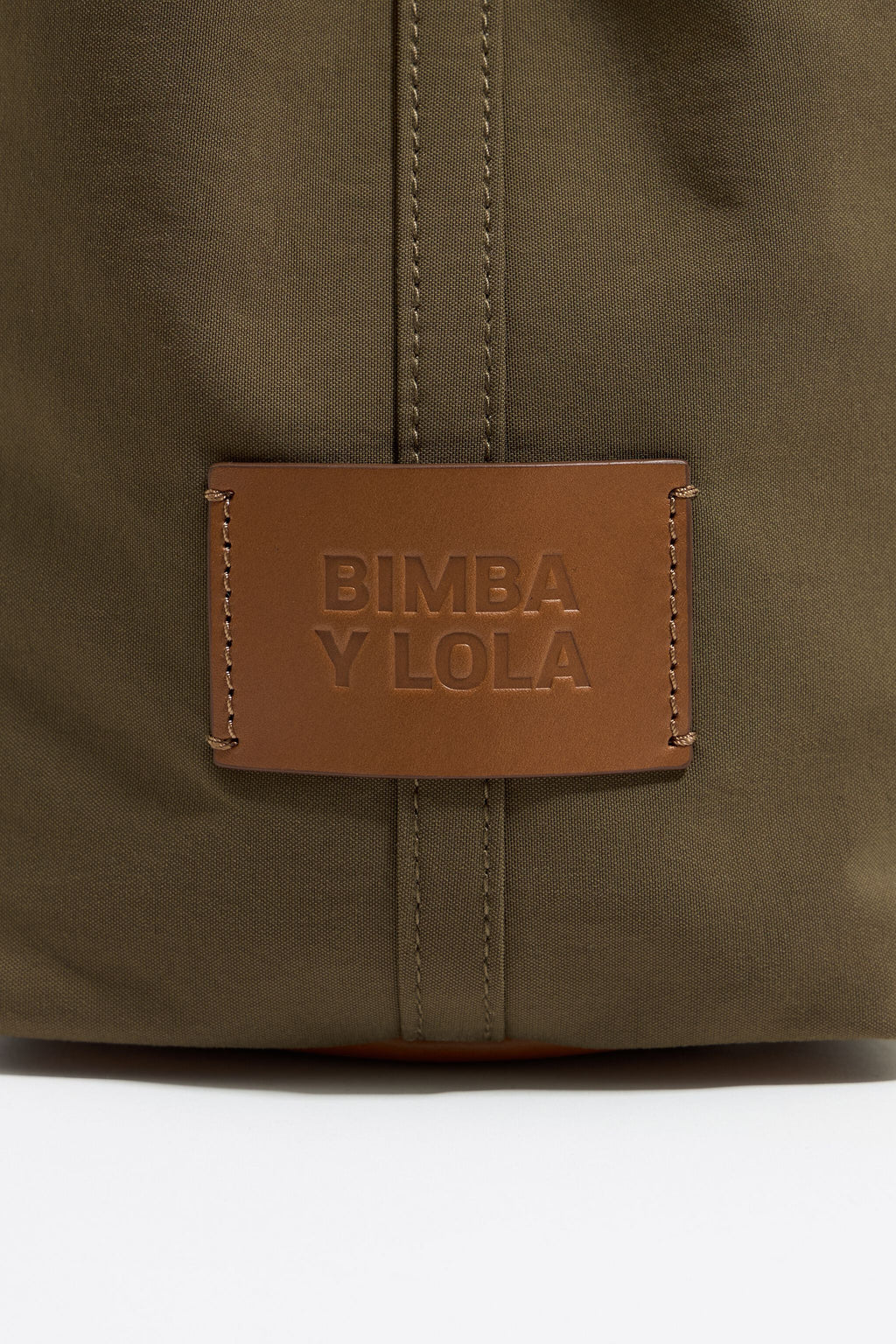 Large olive gabardine Chihuahua shopper bag