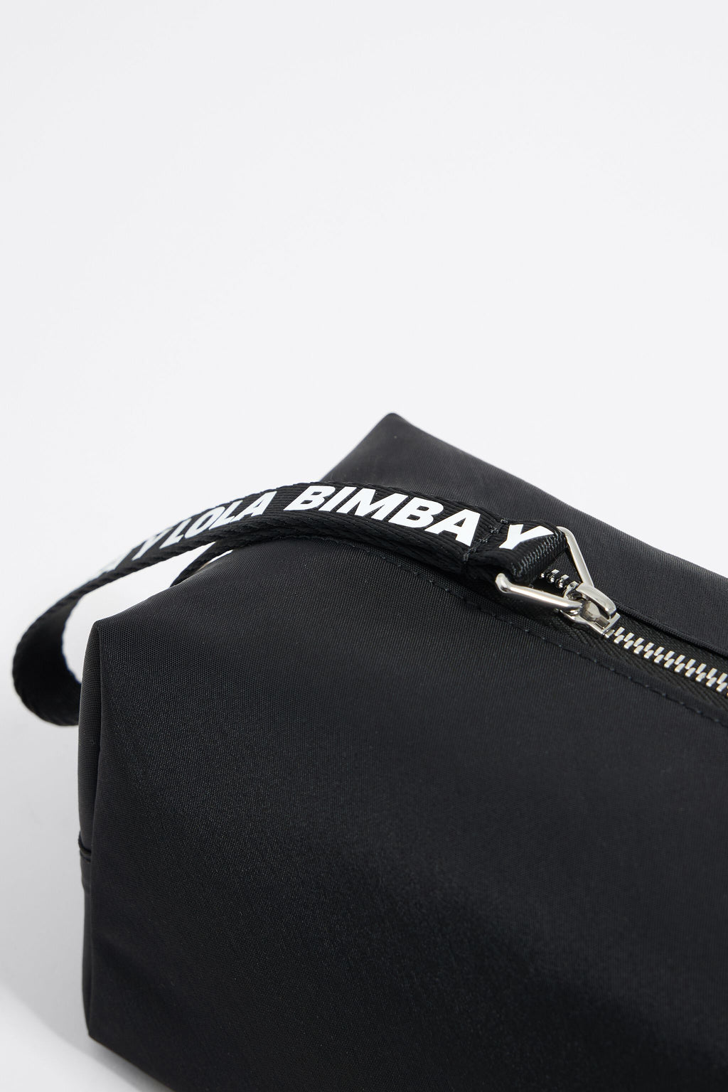 Medium black nylon make-up case