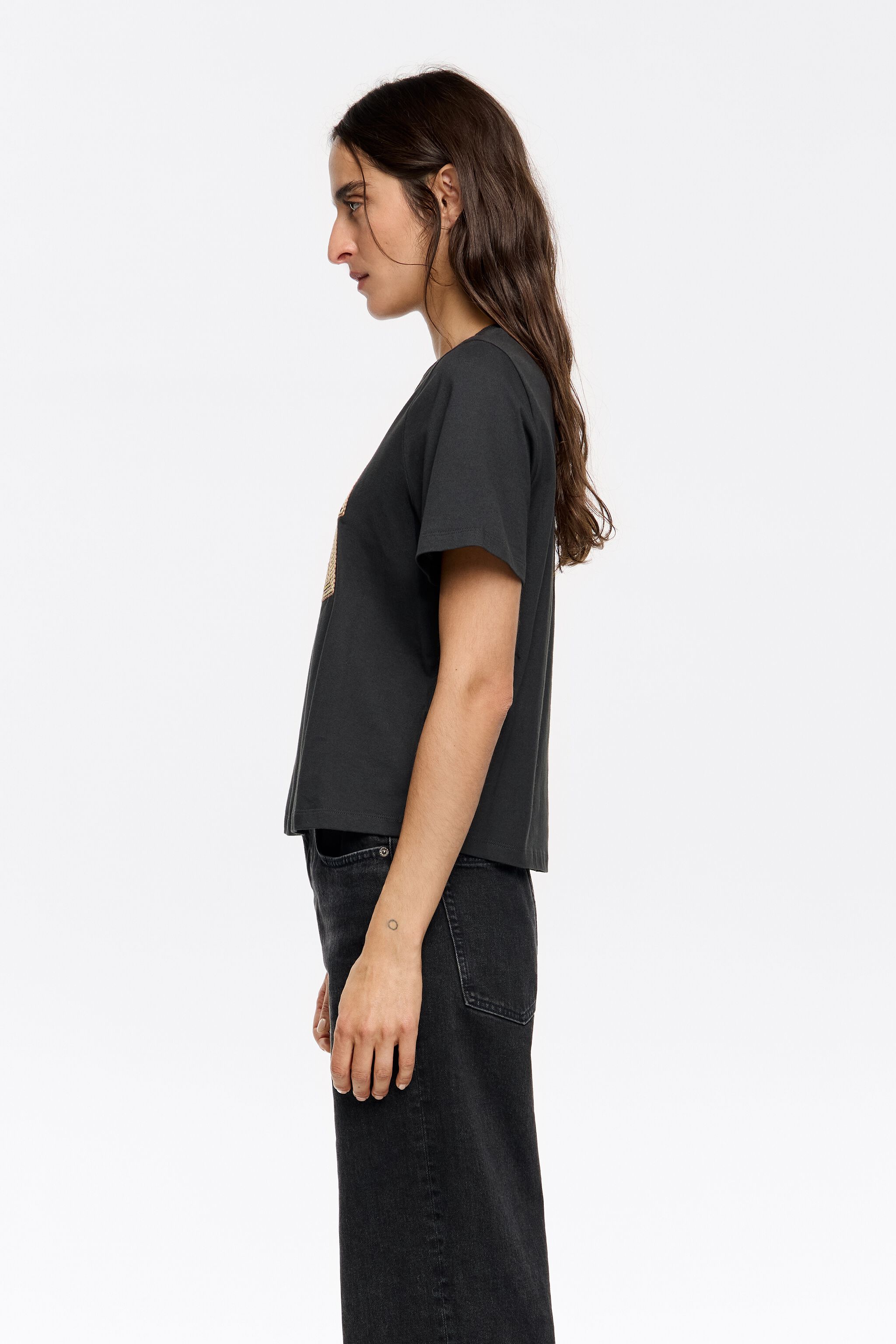 Black embroidered logo T-shirt