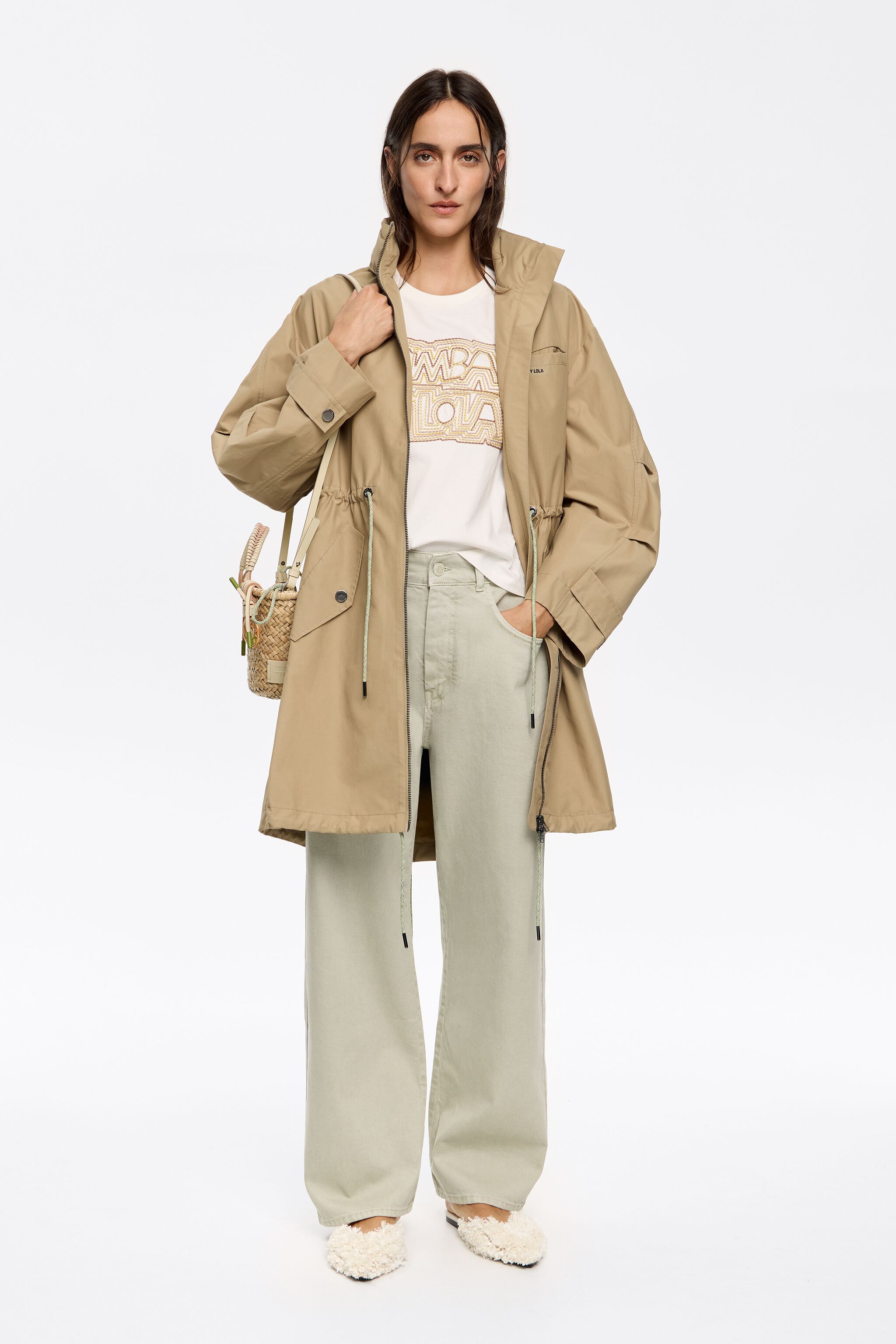 Ivory embroidered logo T-shirt