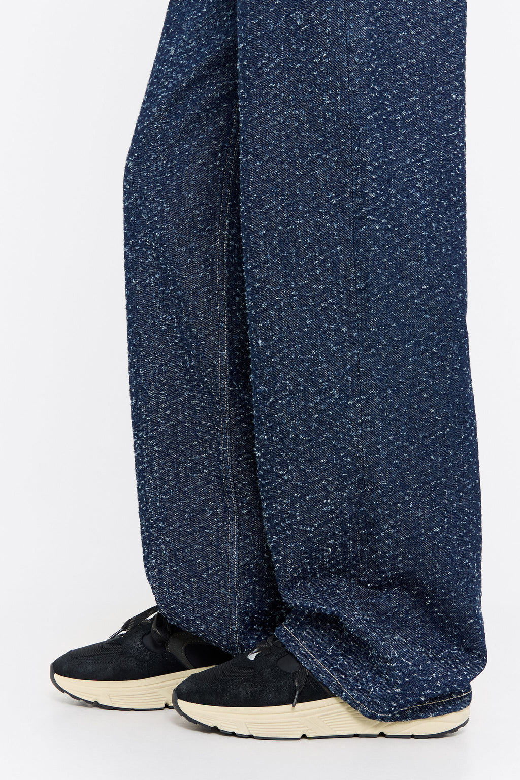 Black 13 12 jogger sneaker