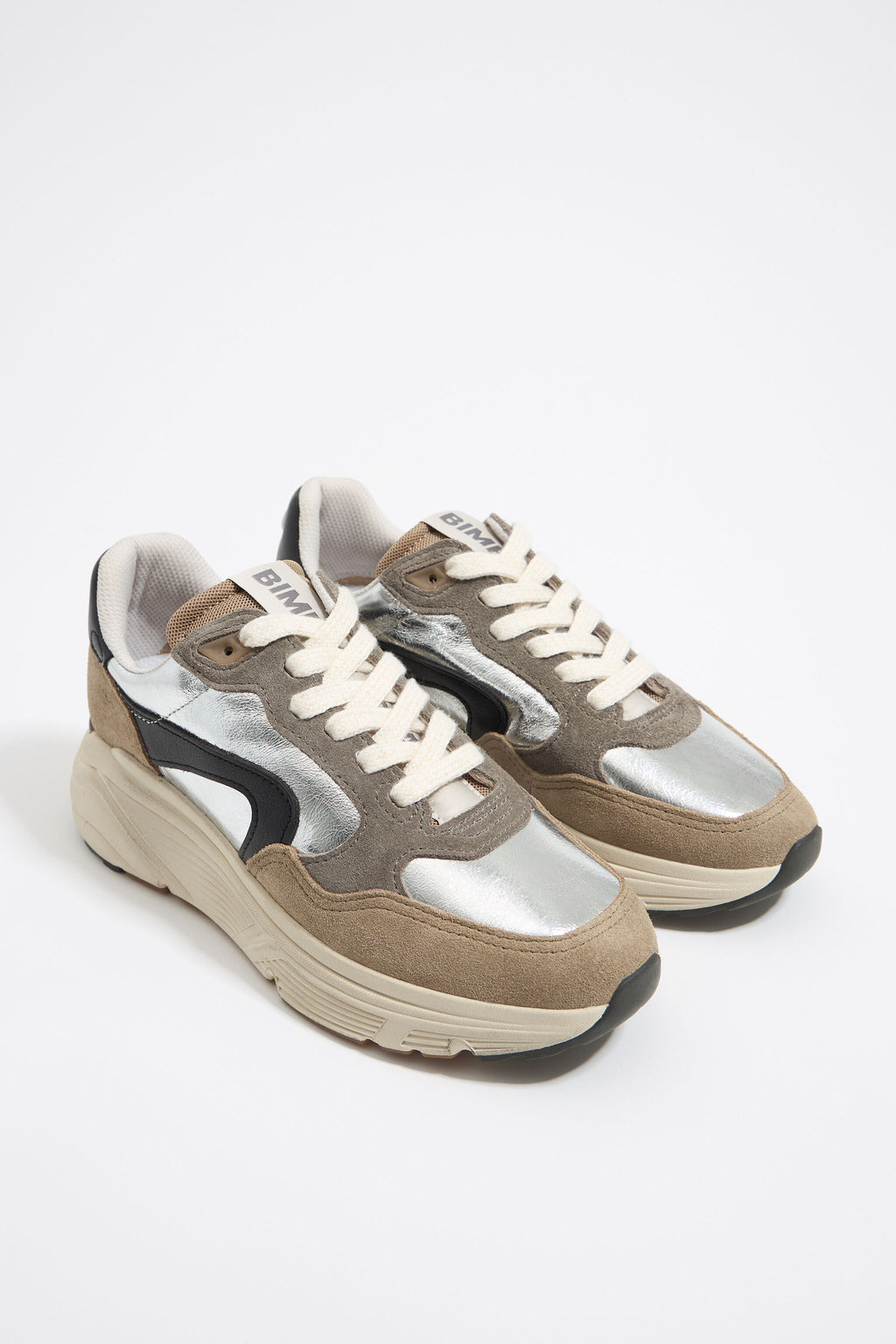 Silver 13 12  jogger sneaker