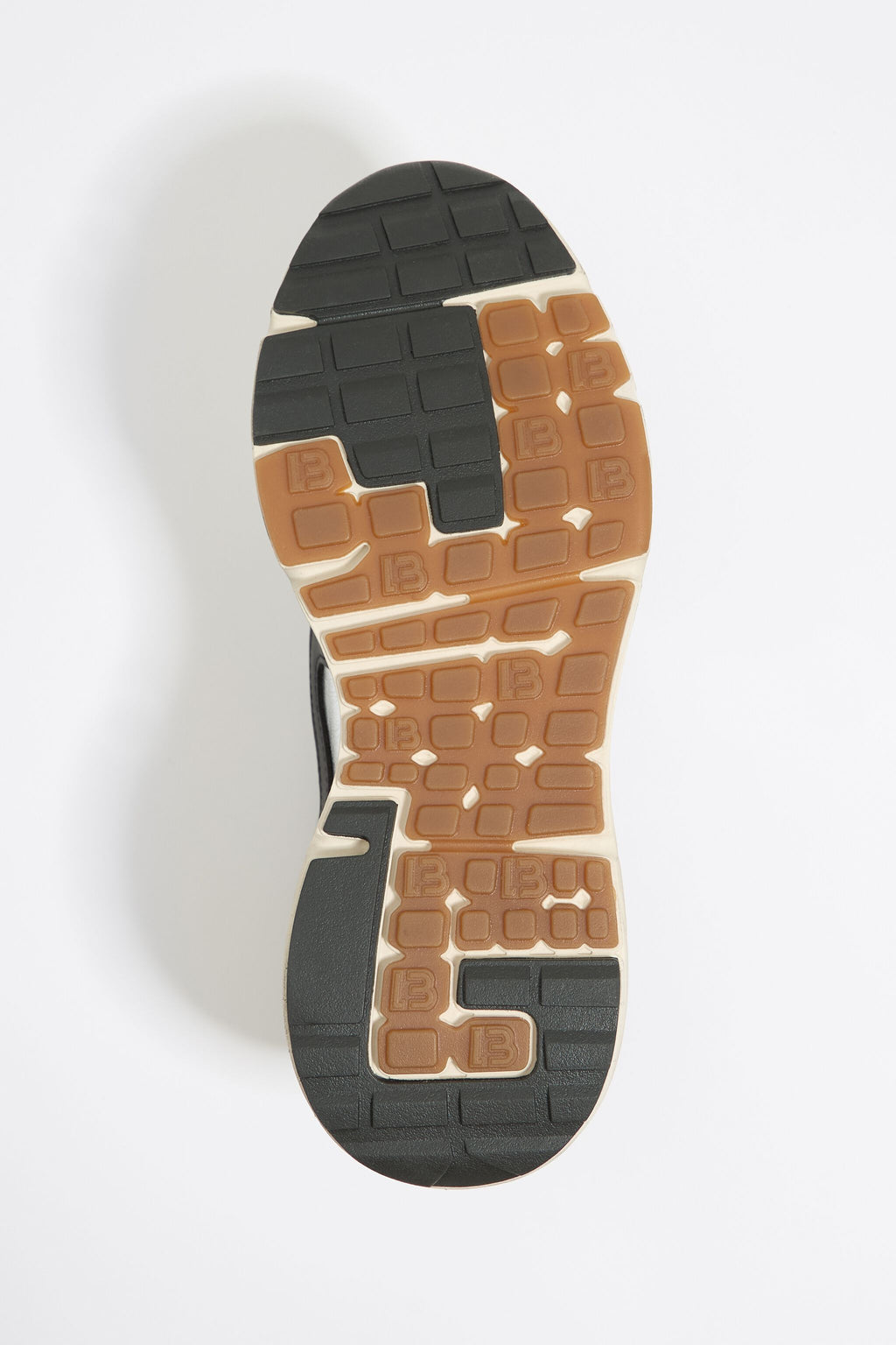 Silver 13 12  jogger sneaker