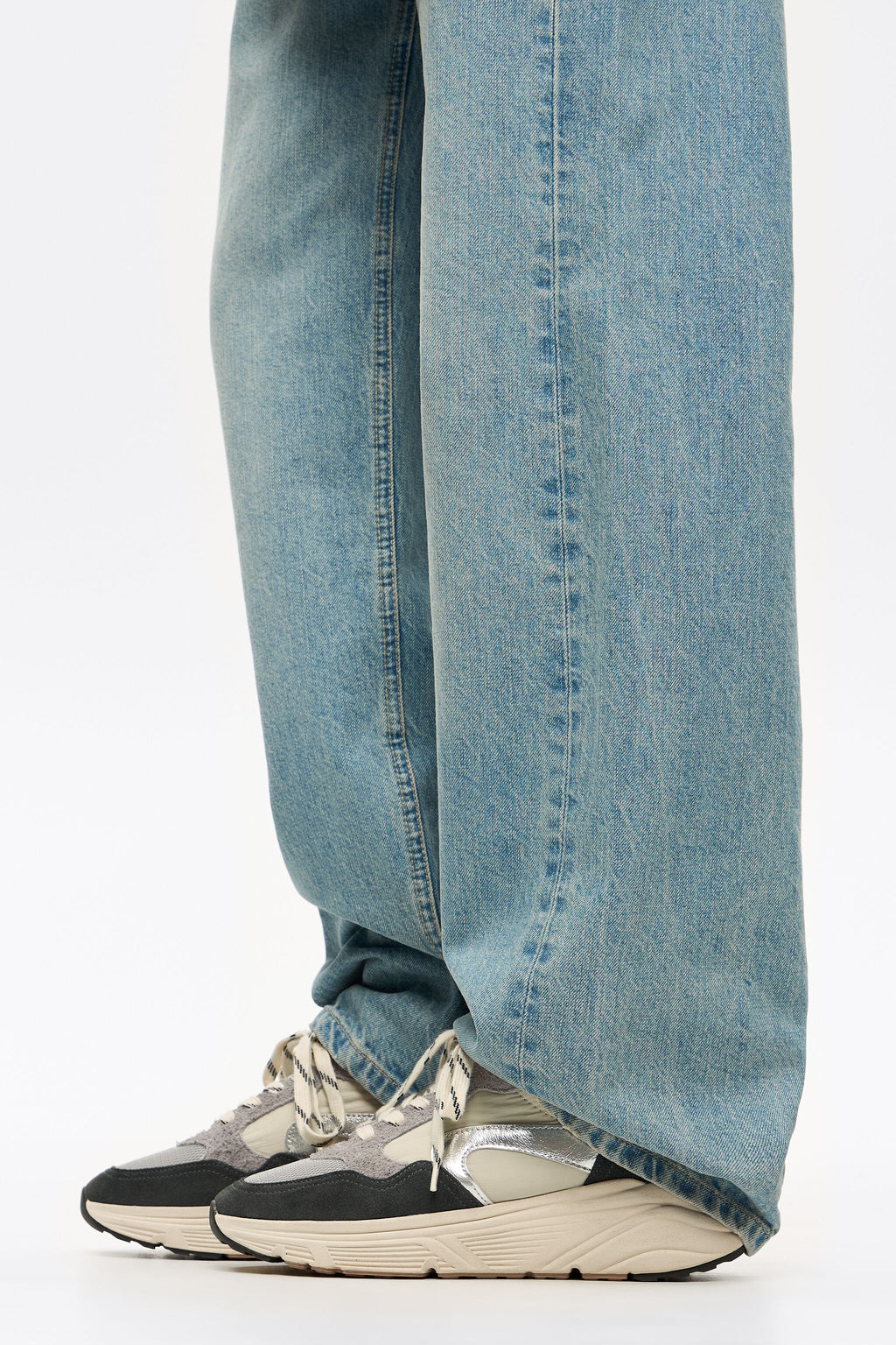 13 12 gray jogger sneaker