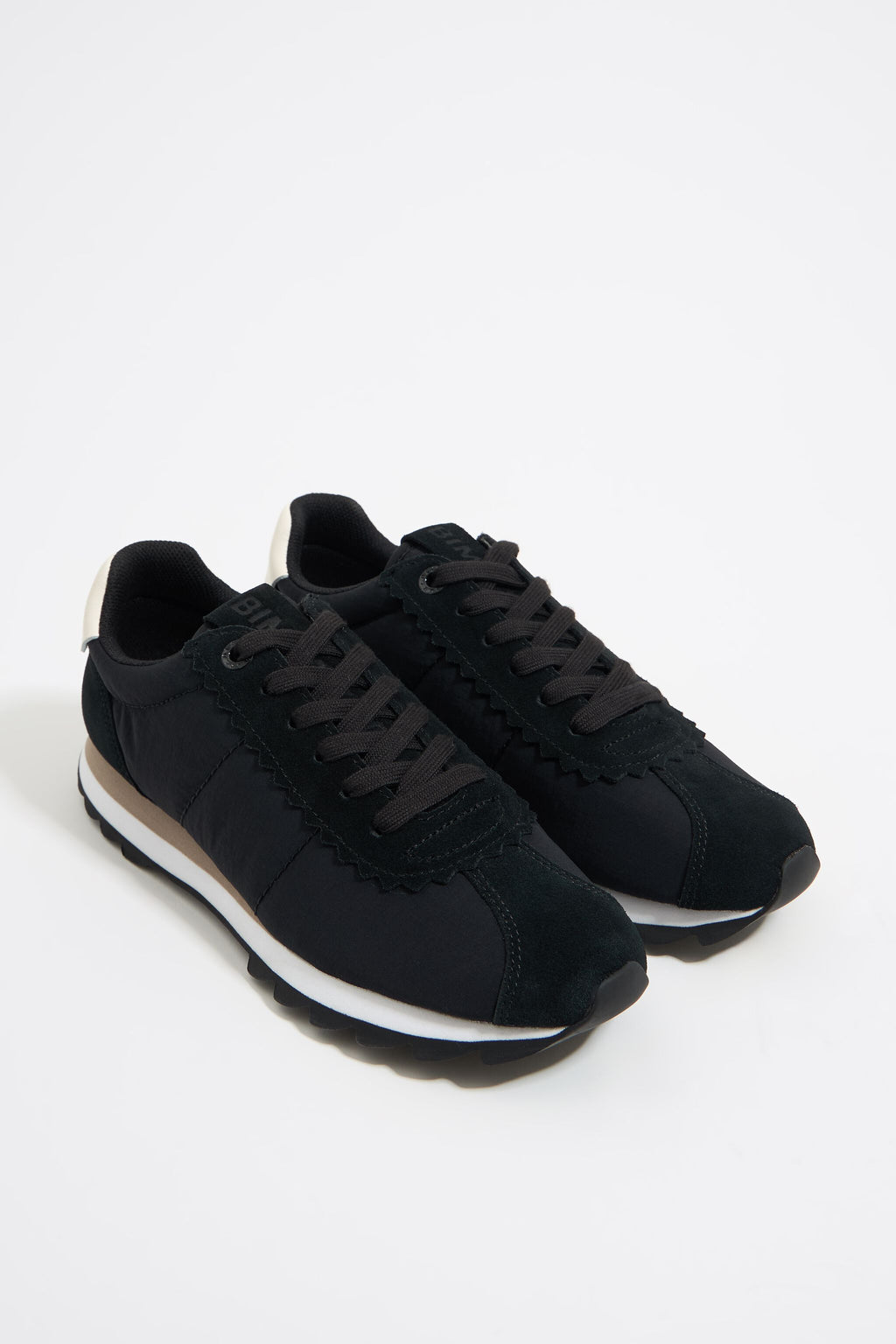 Black 13 18 retro sneaker