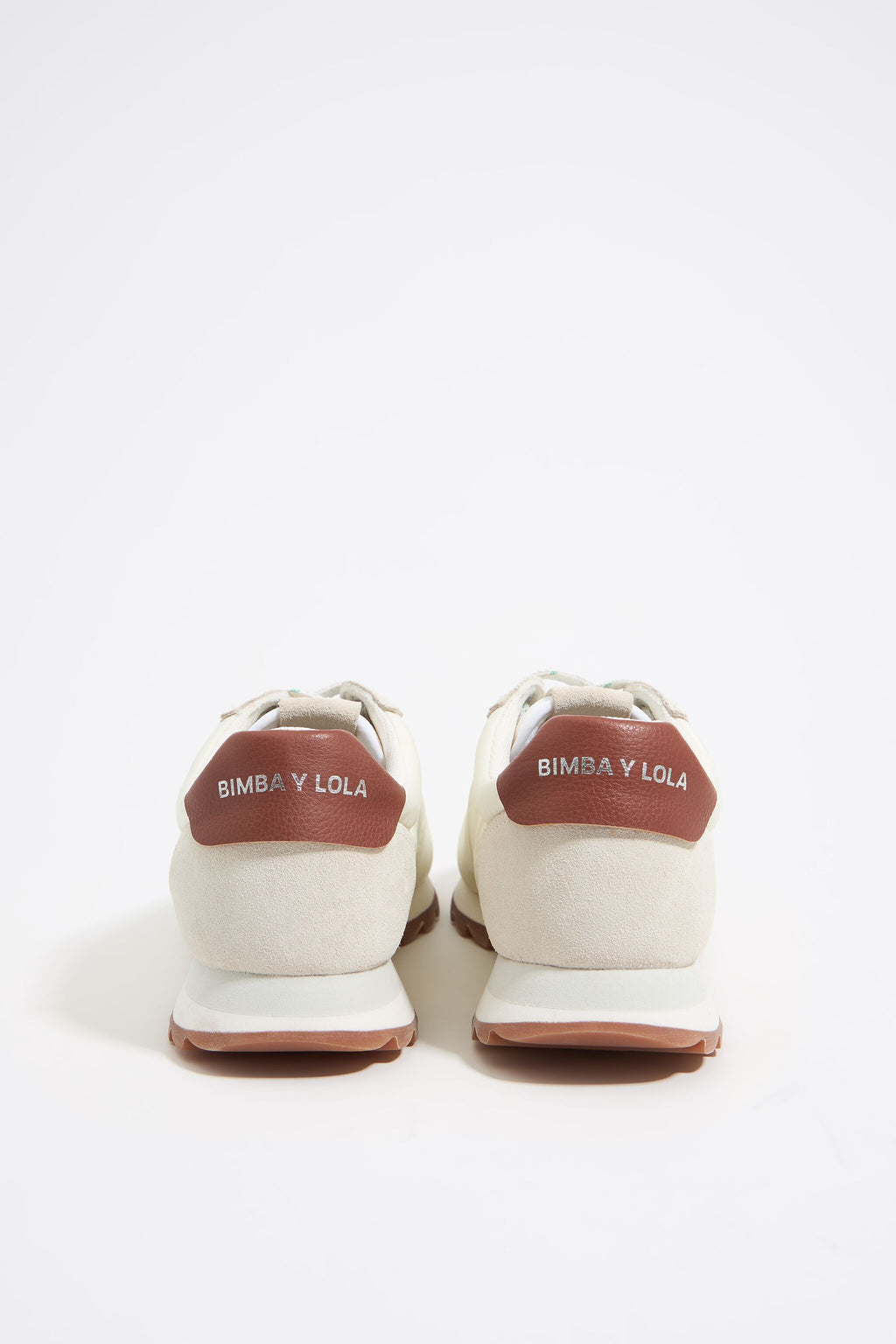 White 13 18 retro sneaker