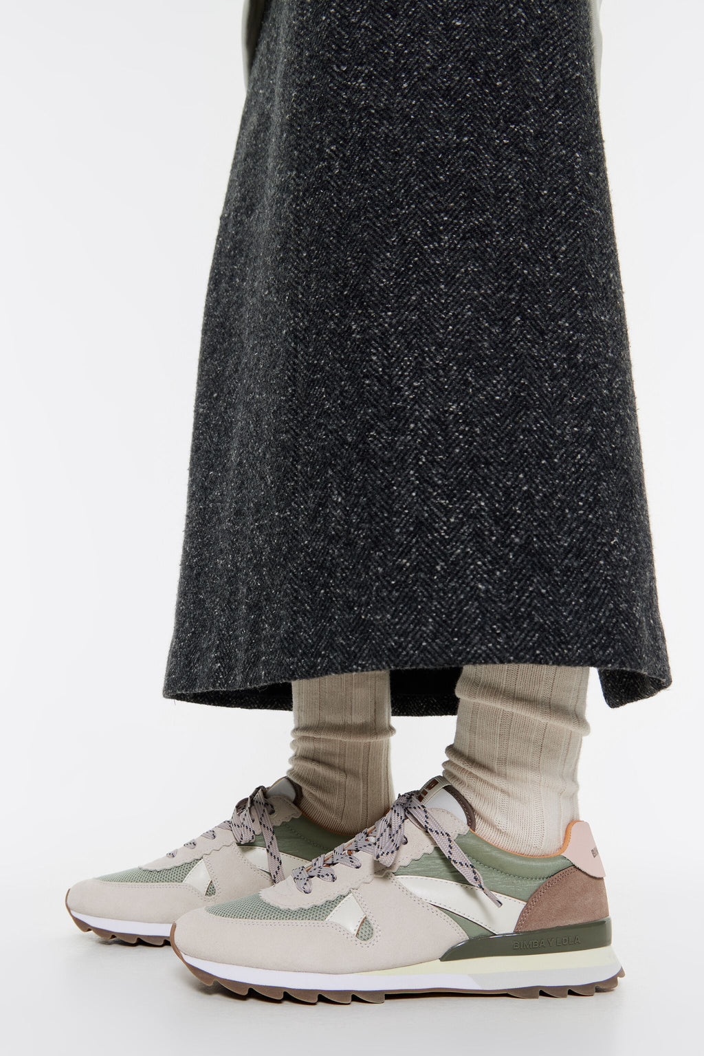 Khaki 13 19 technical sneaker