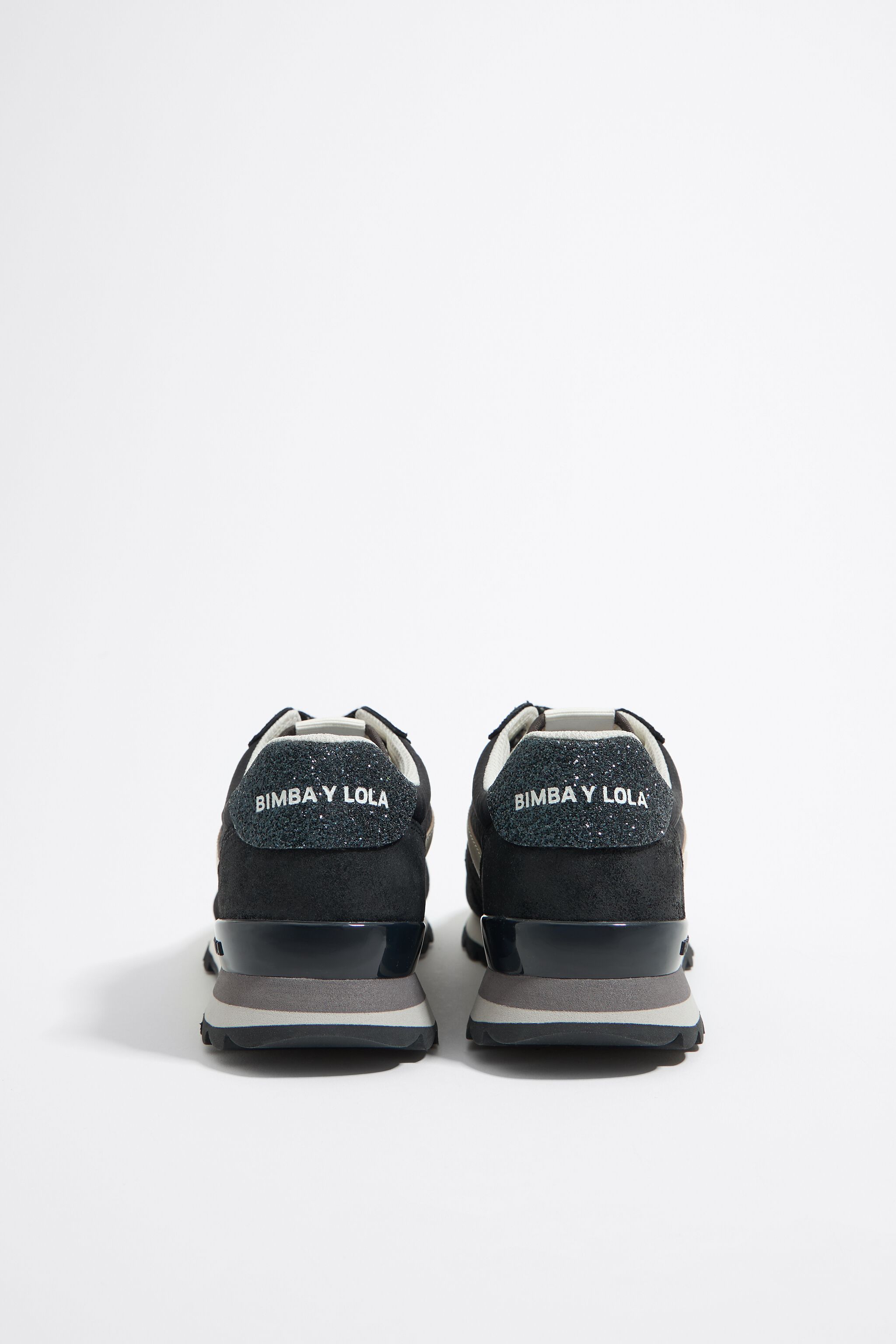 Black 13 19 technical sneaker