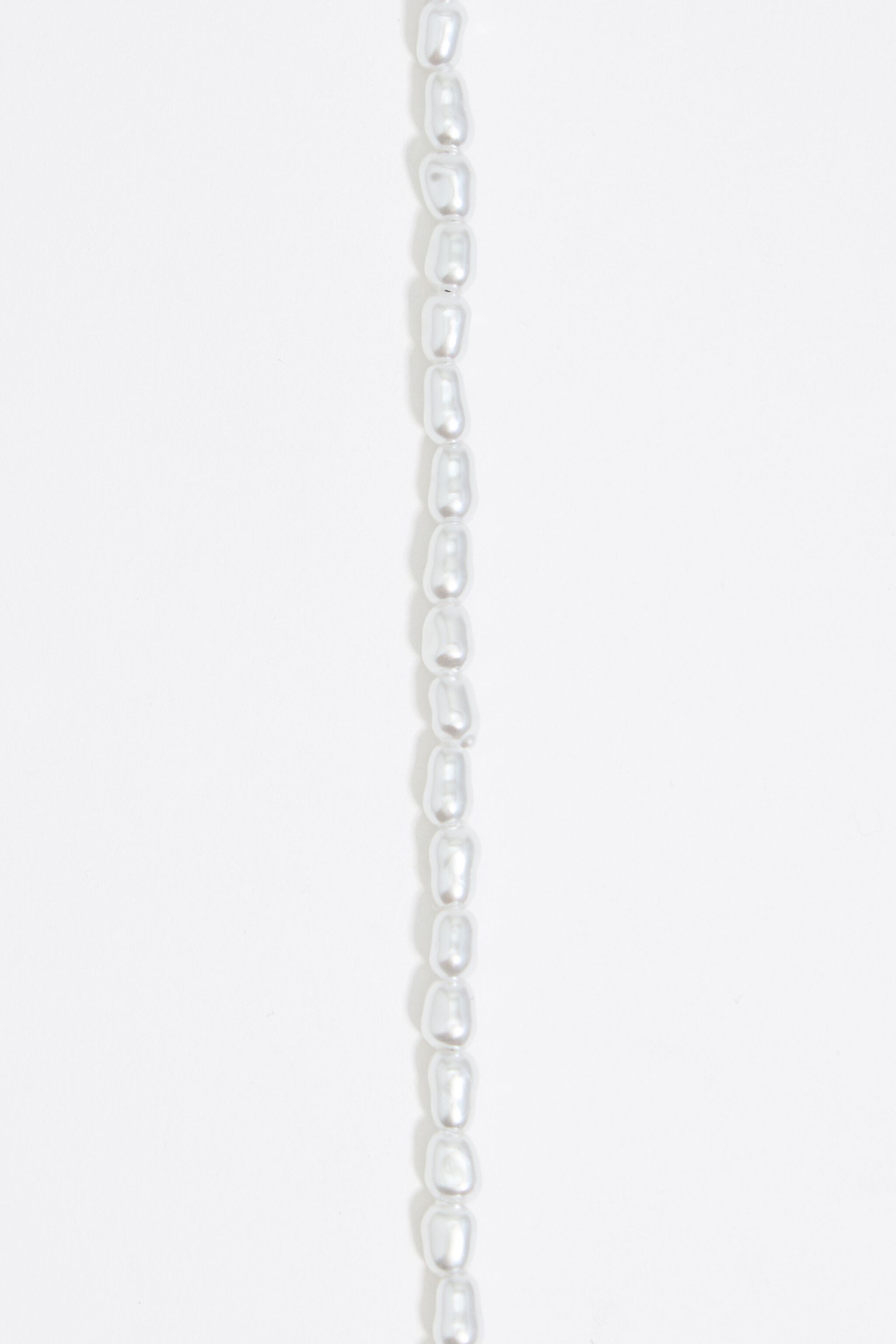 Pearls and logo heart necklace