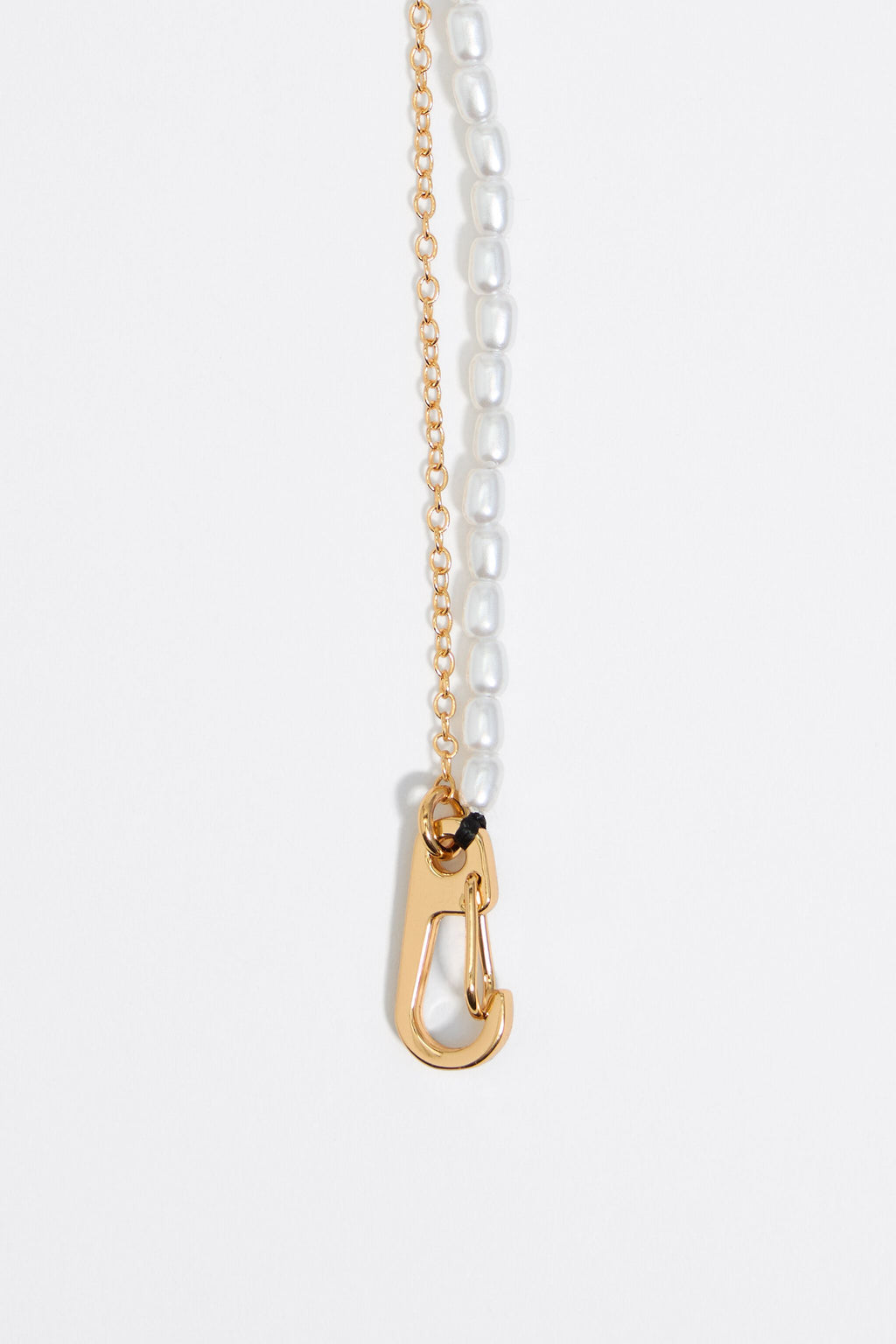 Pearls and crystals logo heart necklace