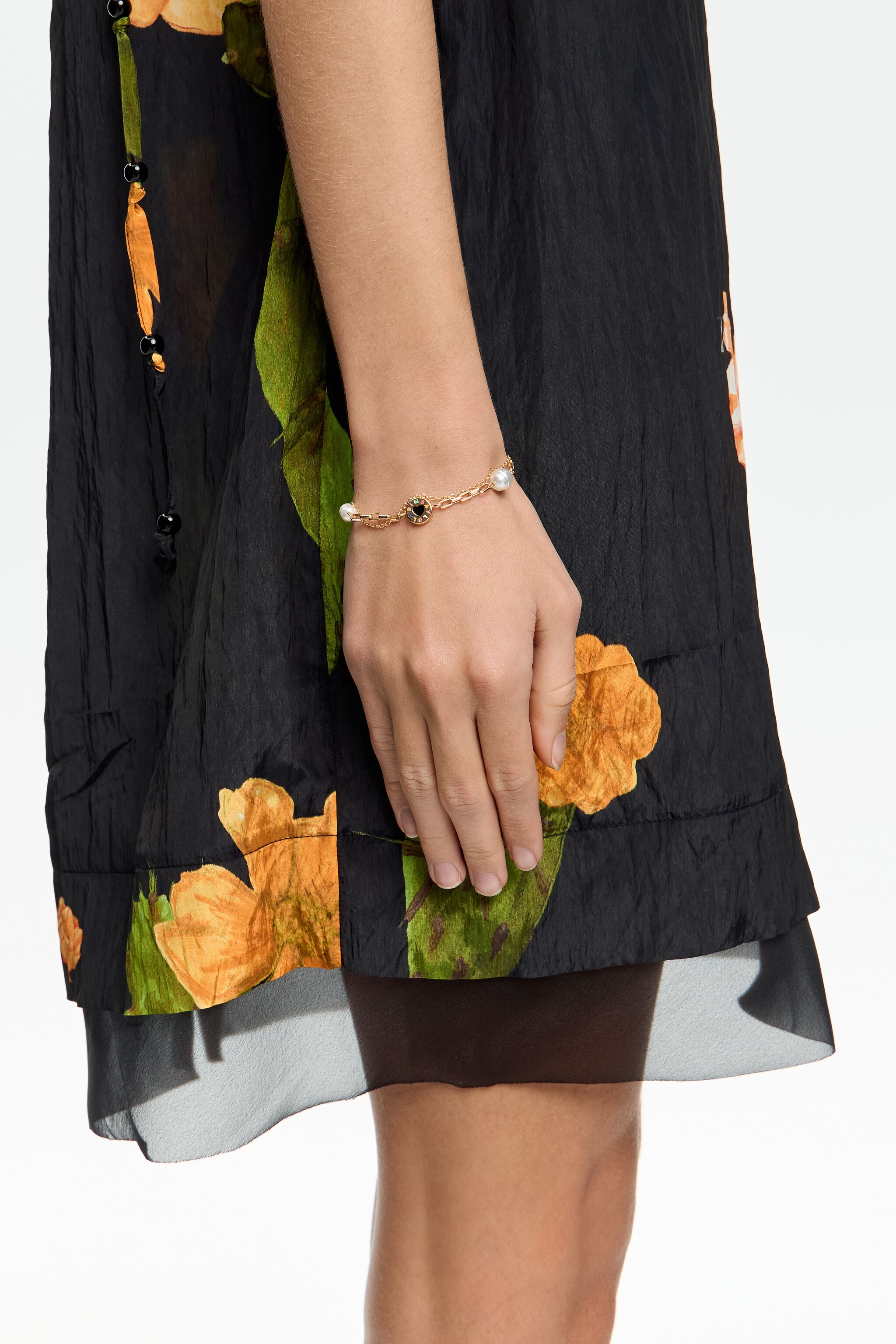 Heart logo double chain bracelet