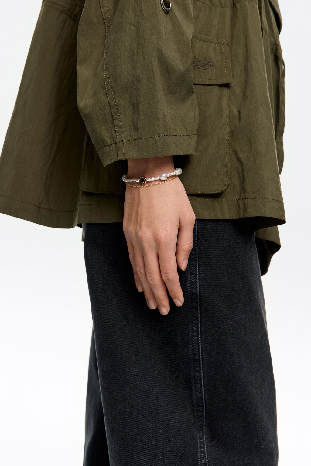 Heart logo double chain and pearl bracelet