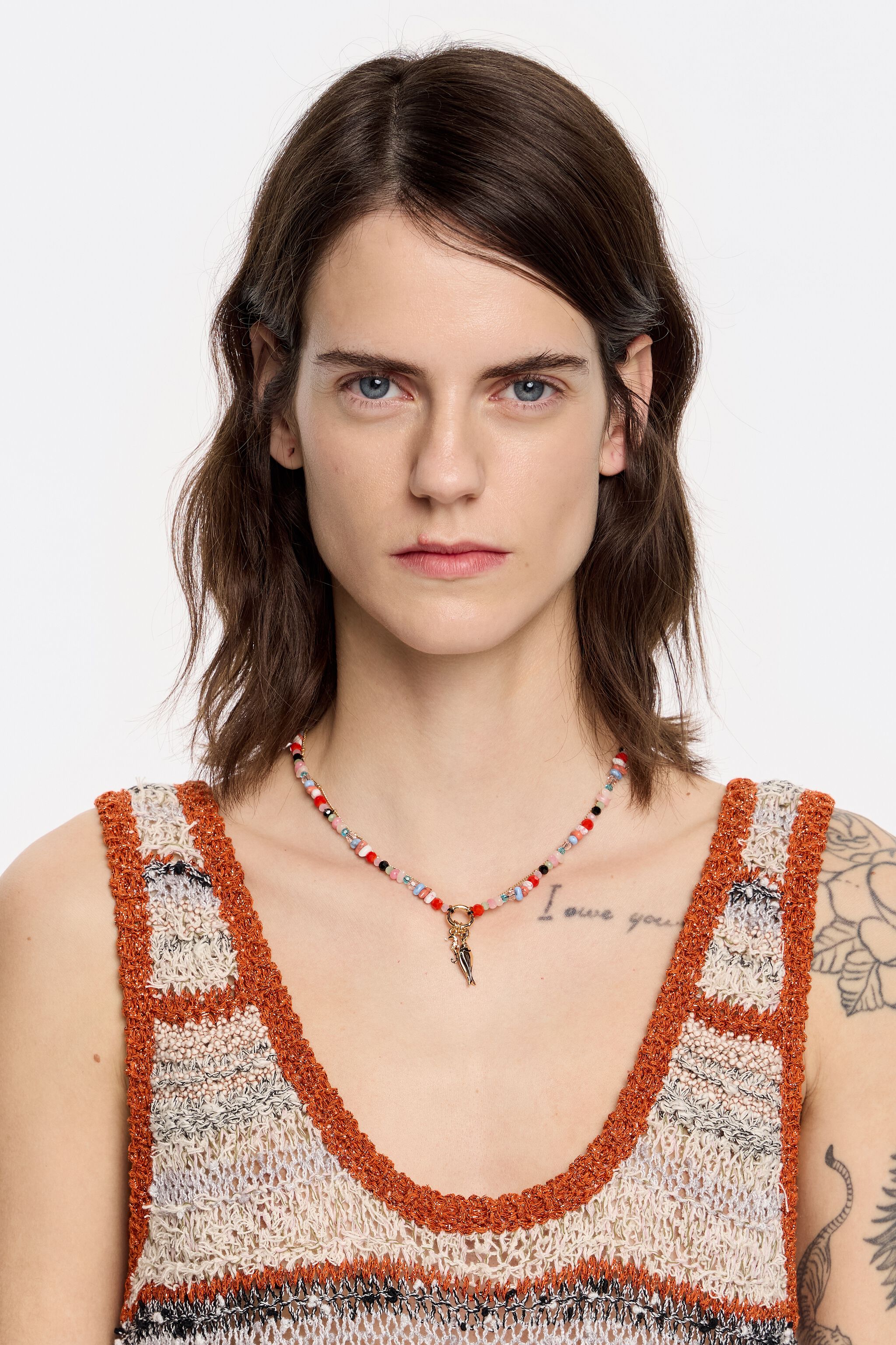 Multicolor stones fish necklace