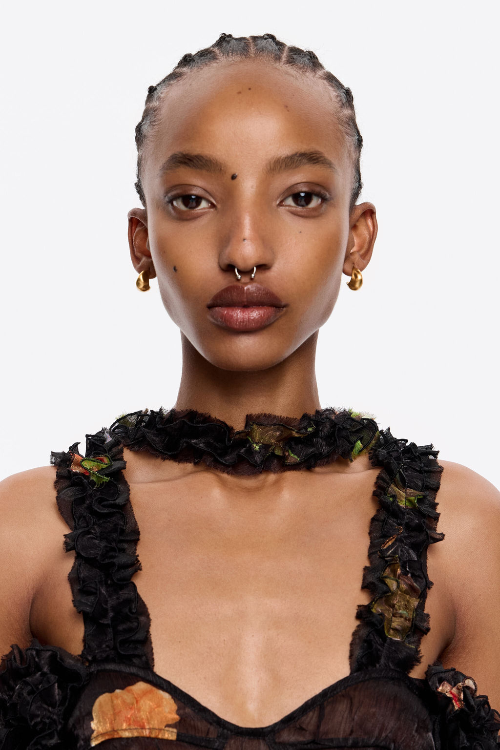 Textured matte gold earrings