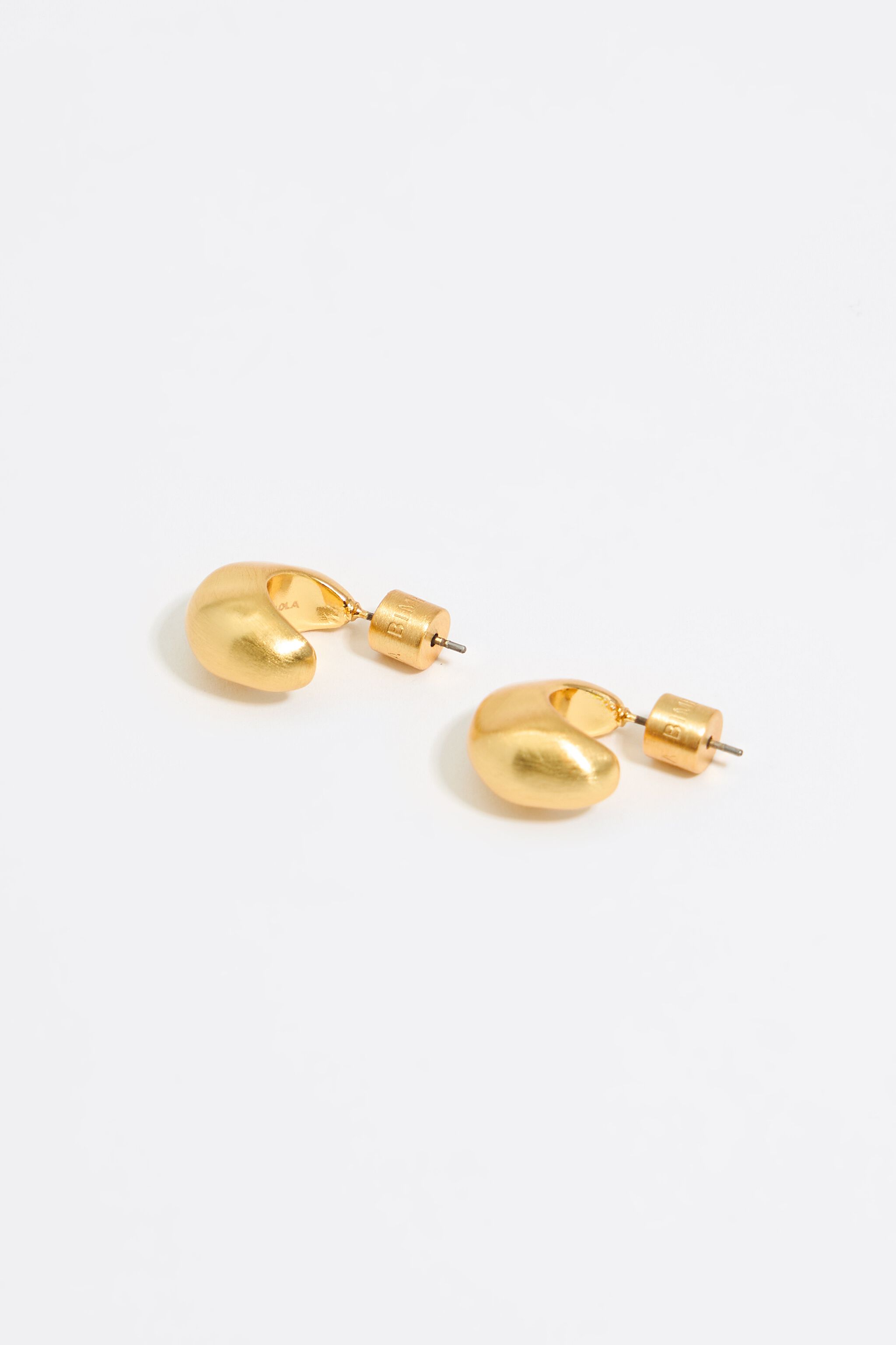 Textured matte gold earrings