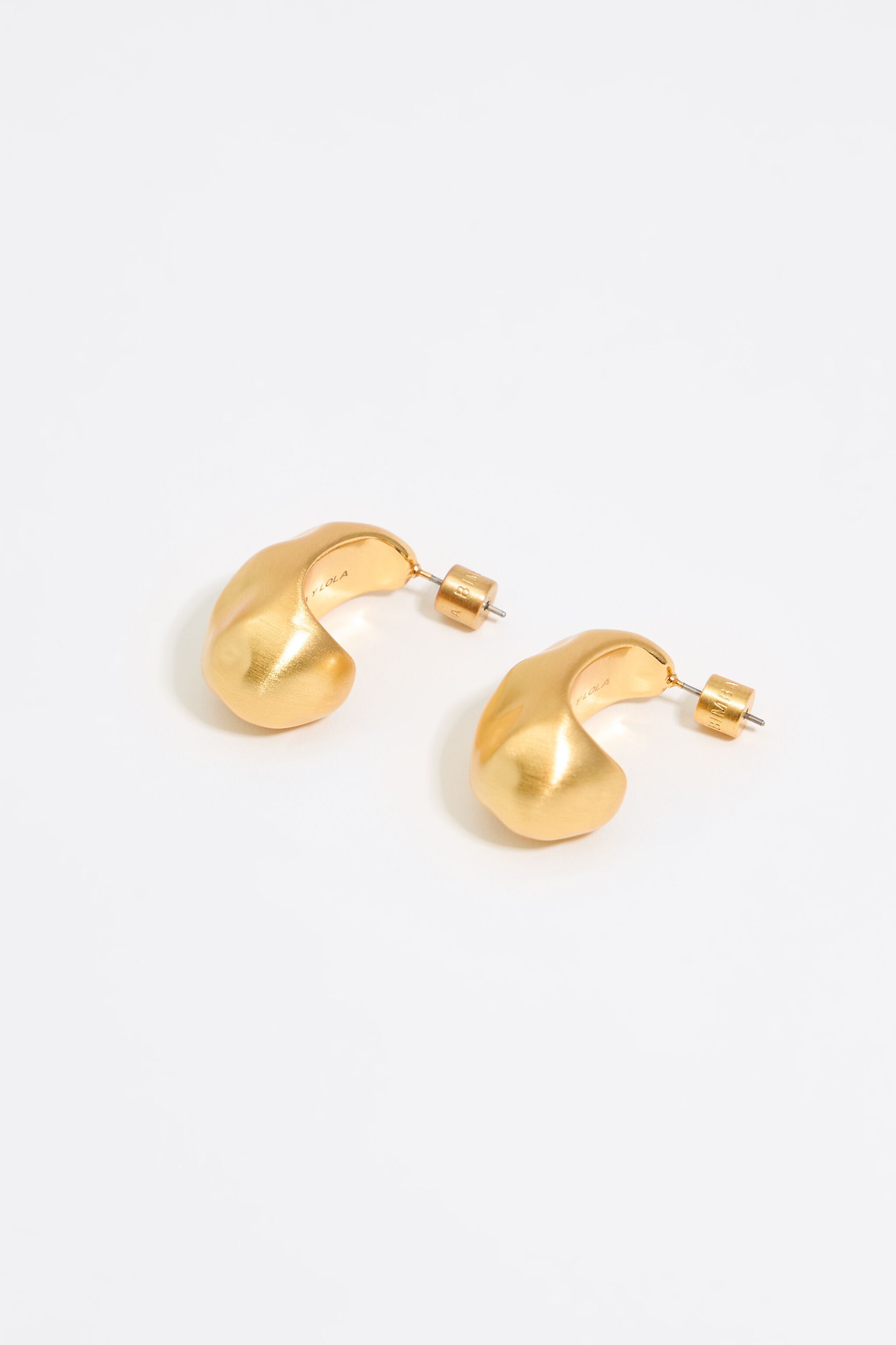 Textured matte gold earrings
