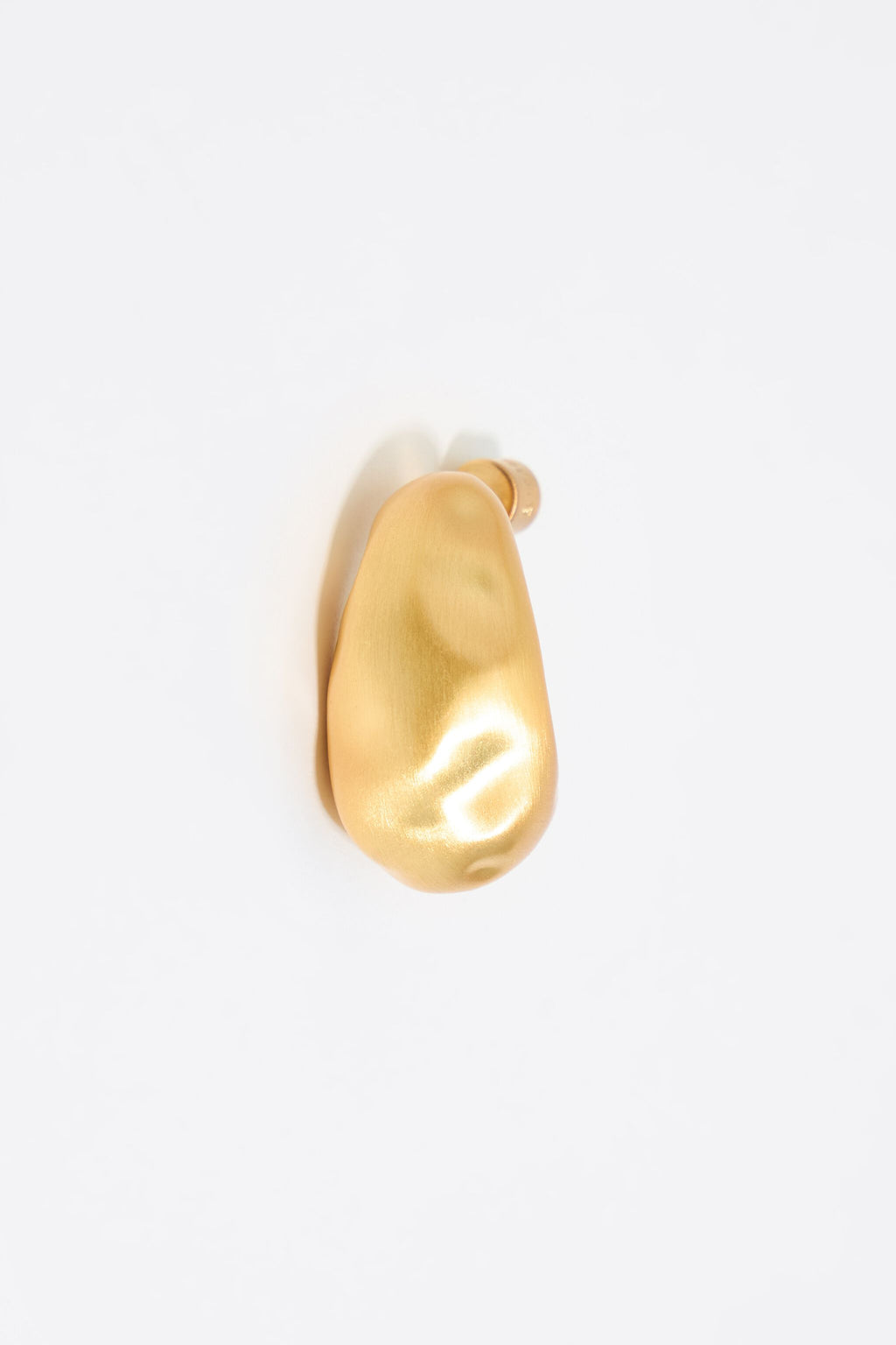 Textured matte gold earrings