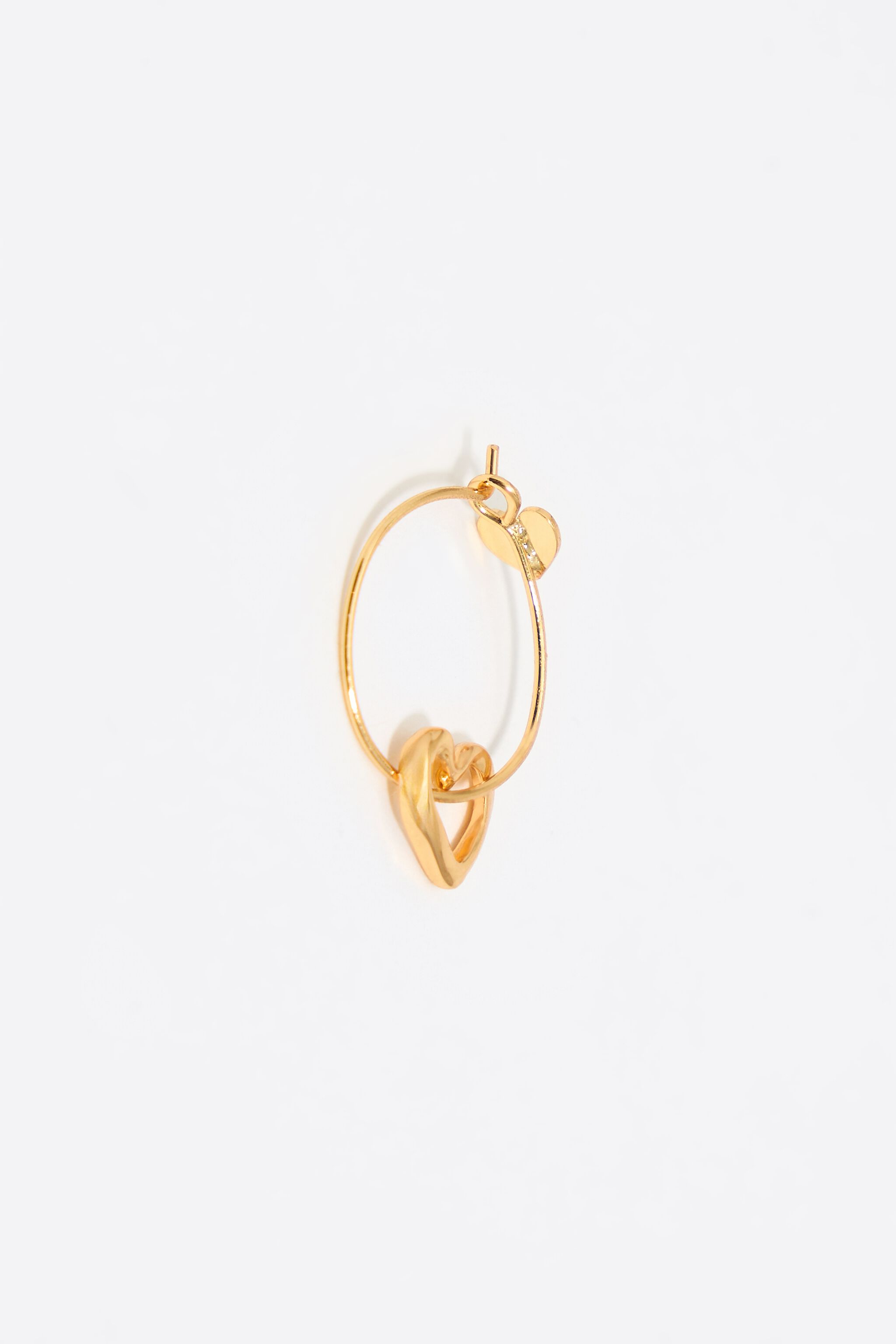 Textured gold heart hoop earrings