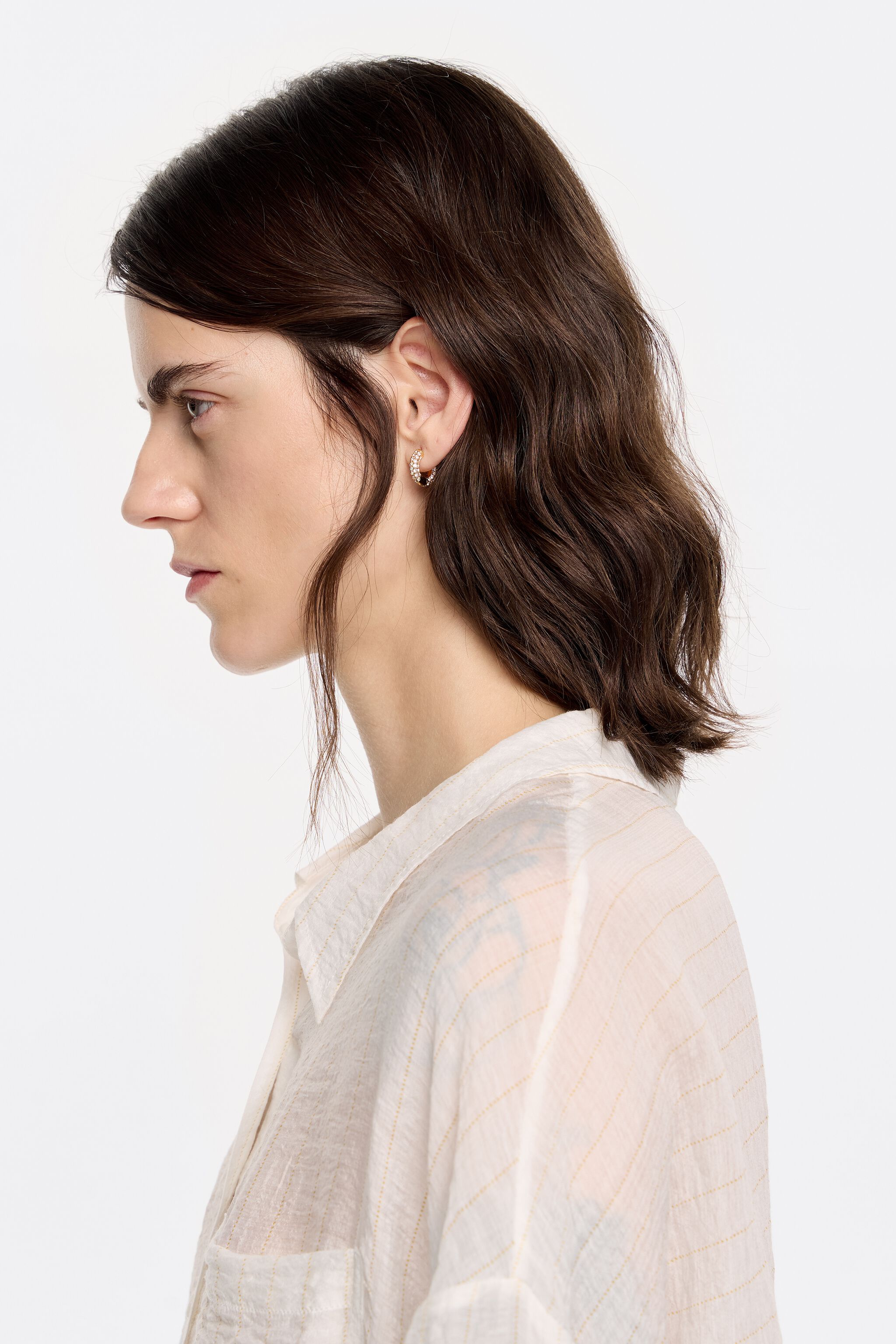 Crystal golden hoop earrings