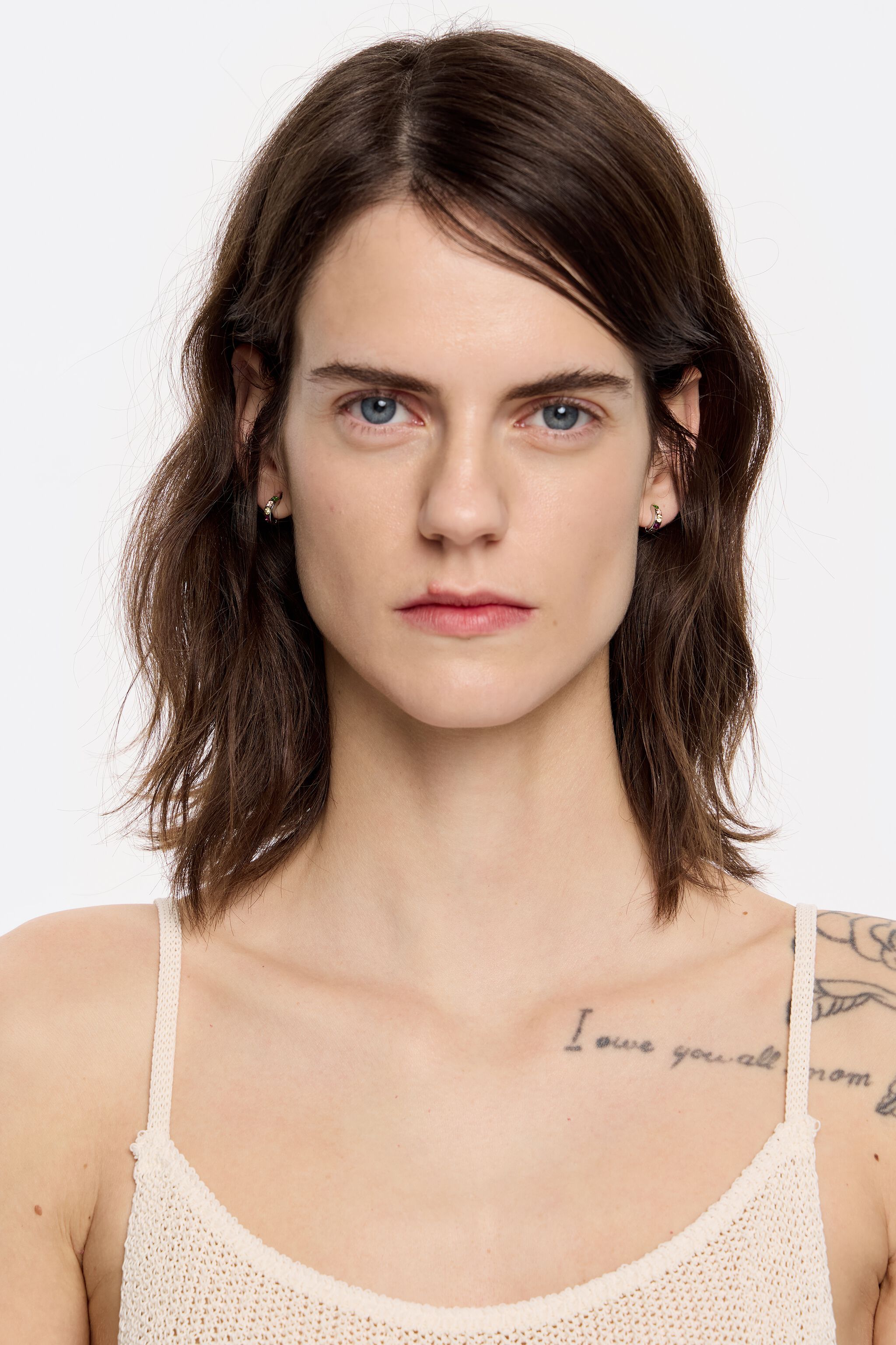 Golden mini hoop crystals earrings