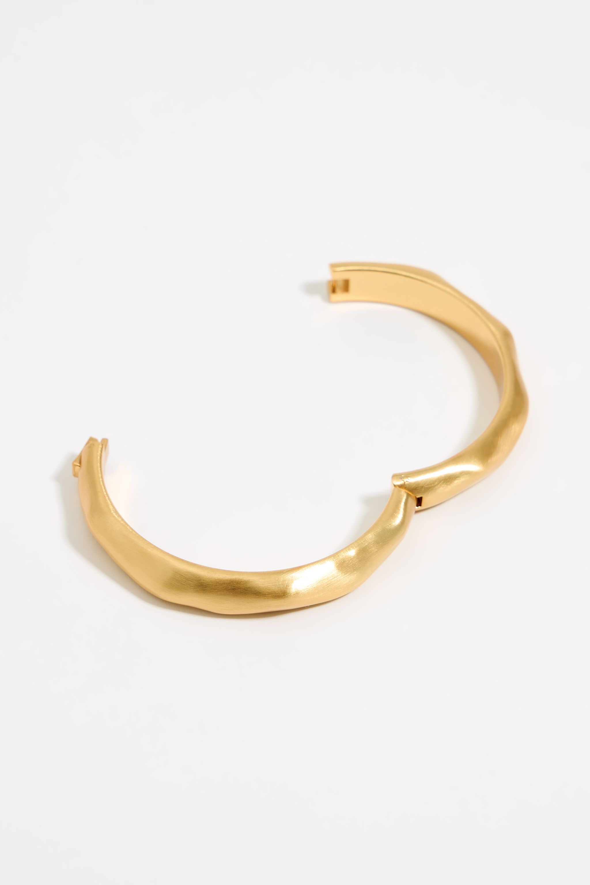 Textured matte gold bracelet