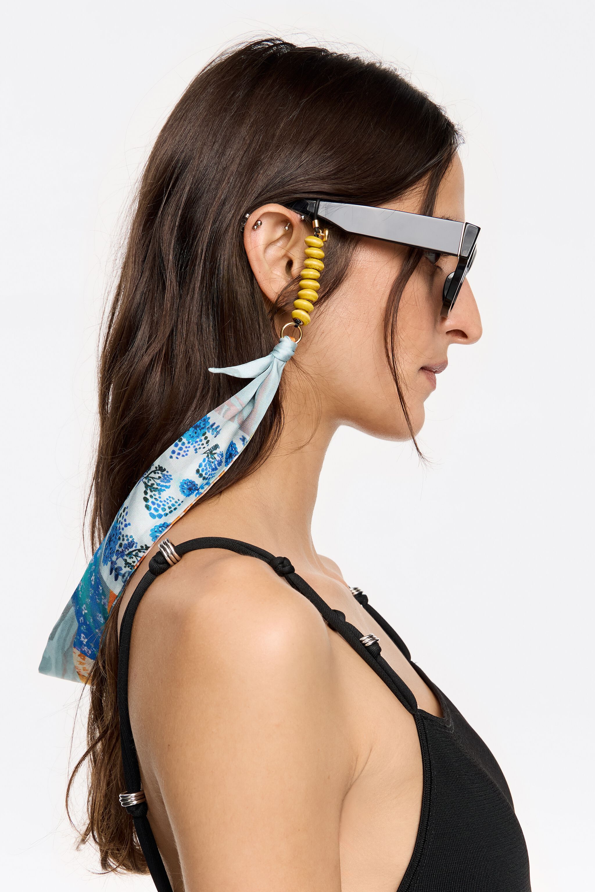 Blue scarf glasses hanger