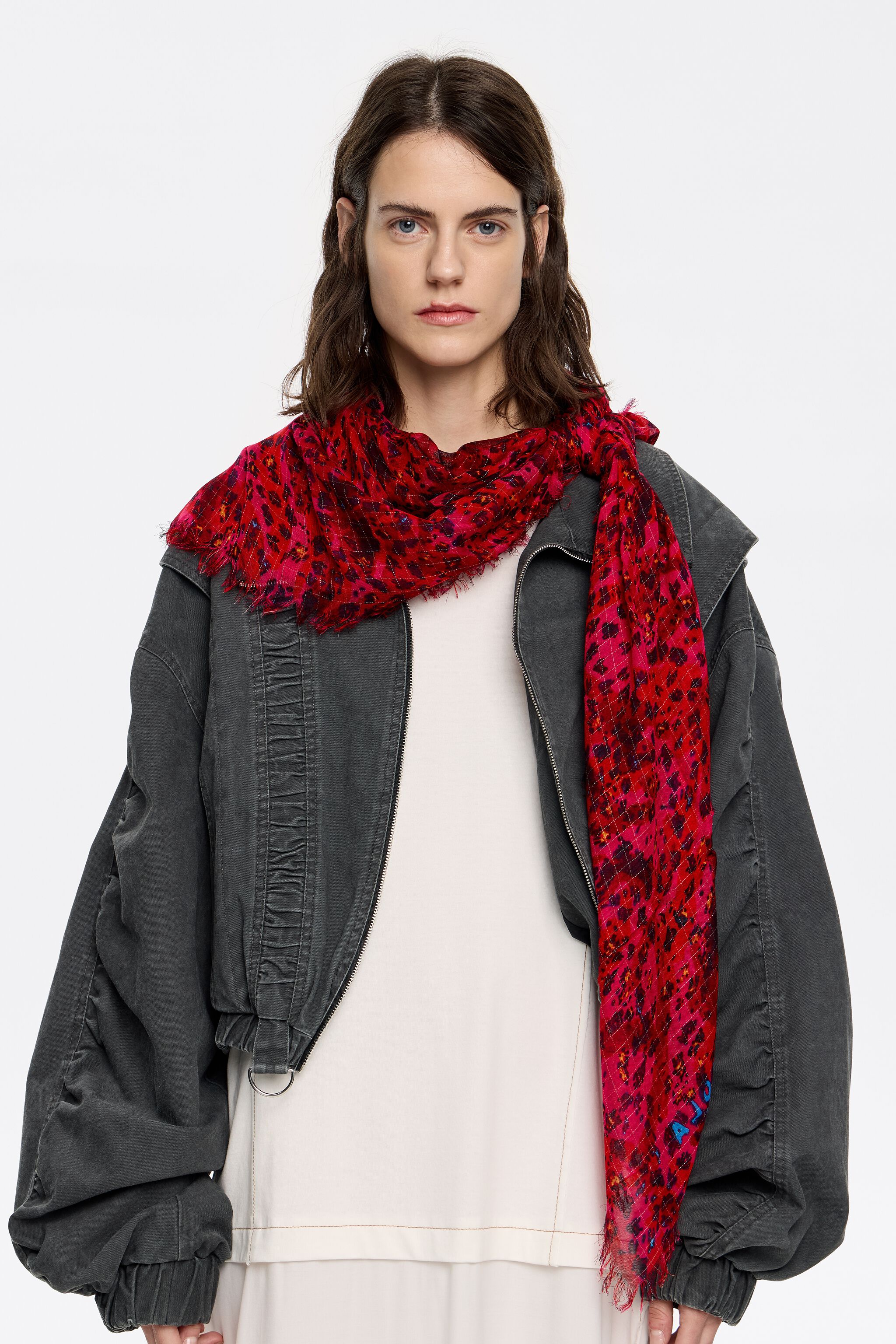 Strawberry mini floral brushstrokes shawl