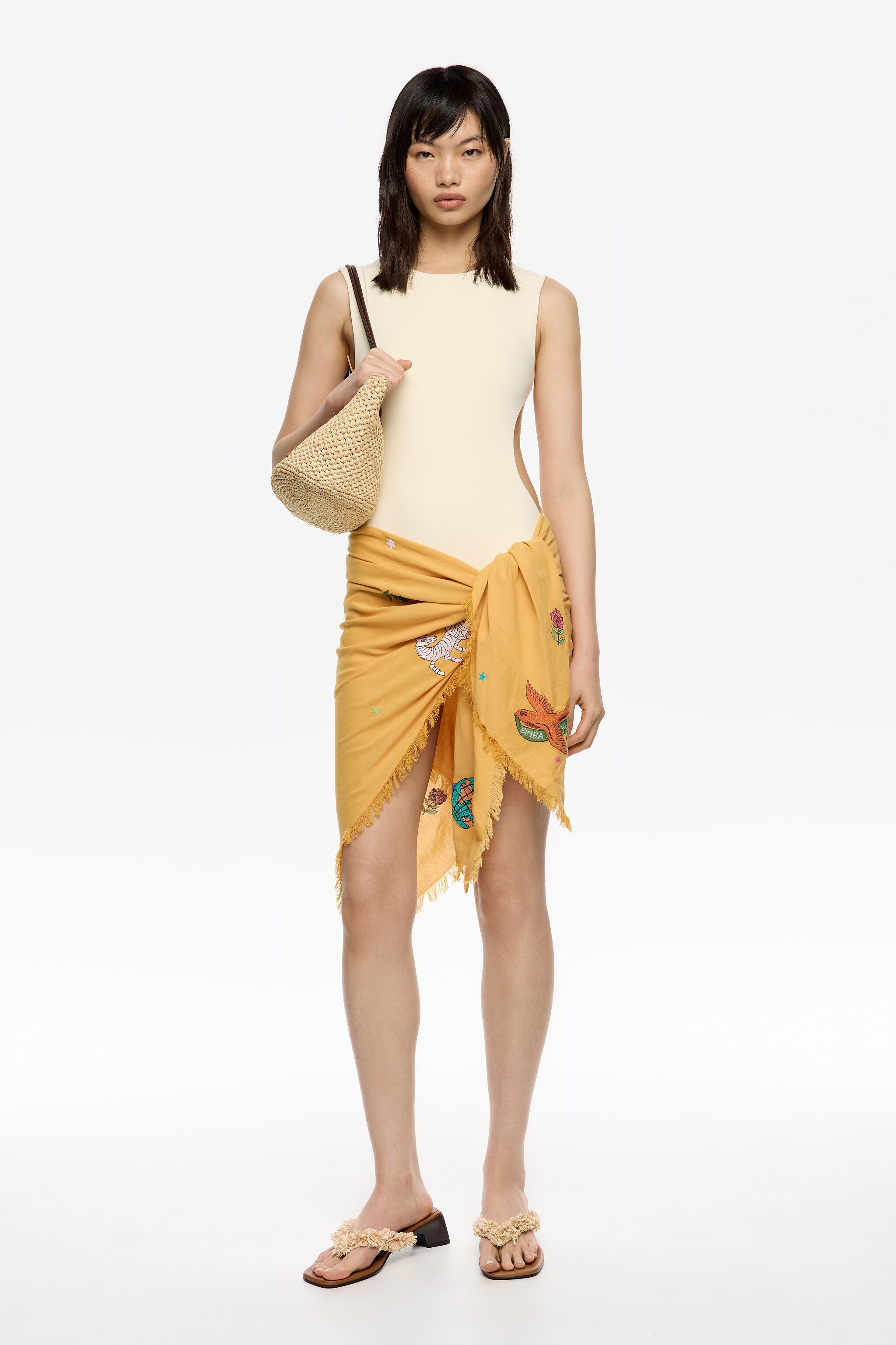 Embroidered animals cotton shawl