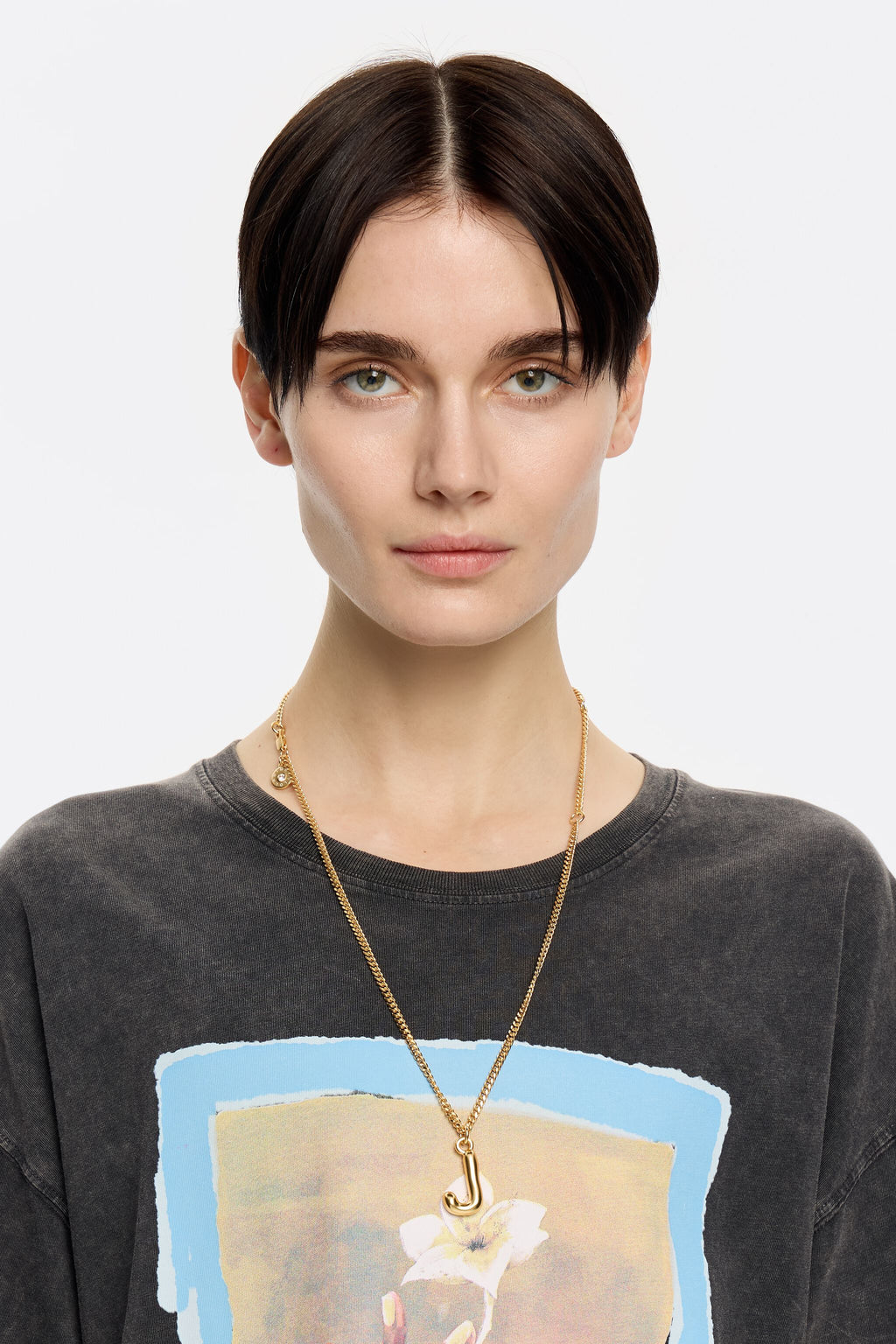 Gold letter C chain necklace